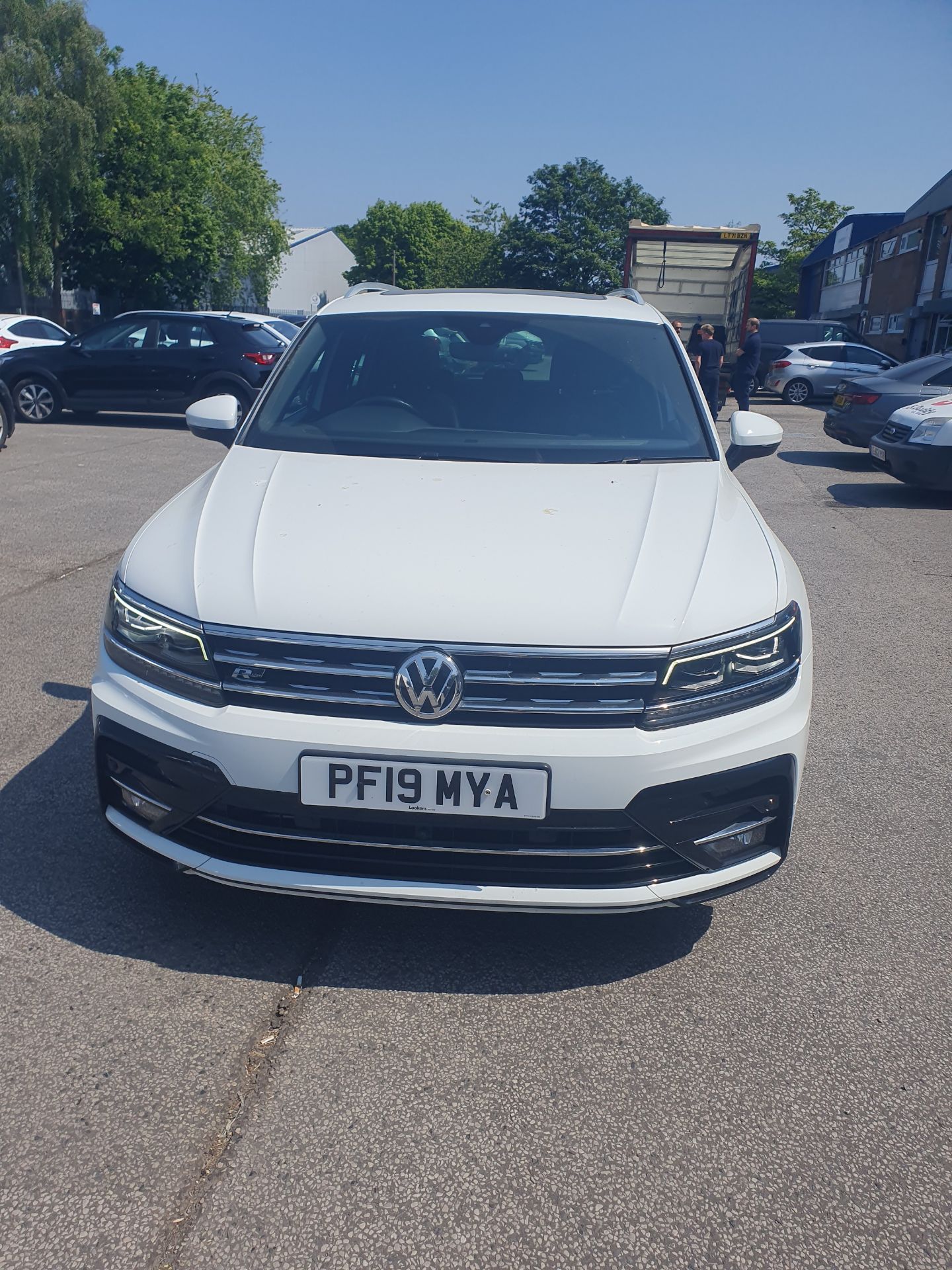 Volkswagen Tiguan R-Line Tech TDI | Reg: PF19 MYA | Mileage: 40,937 | ZERO VAT ON HAMMER - Image 4 of 24