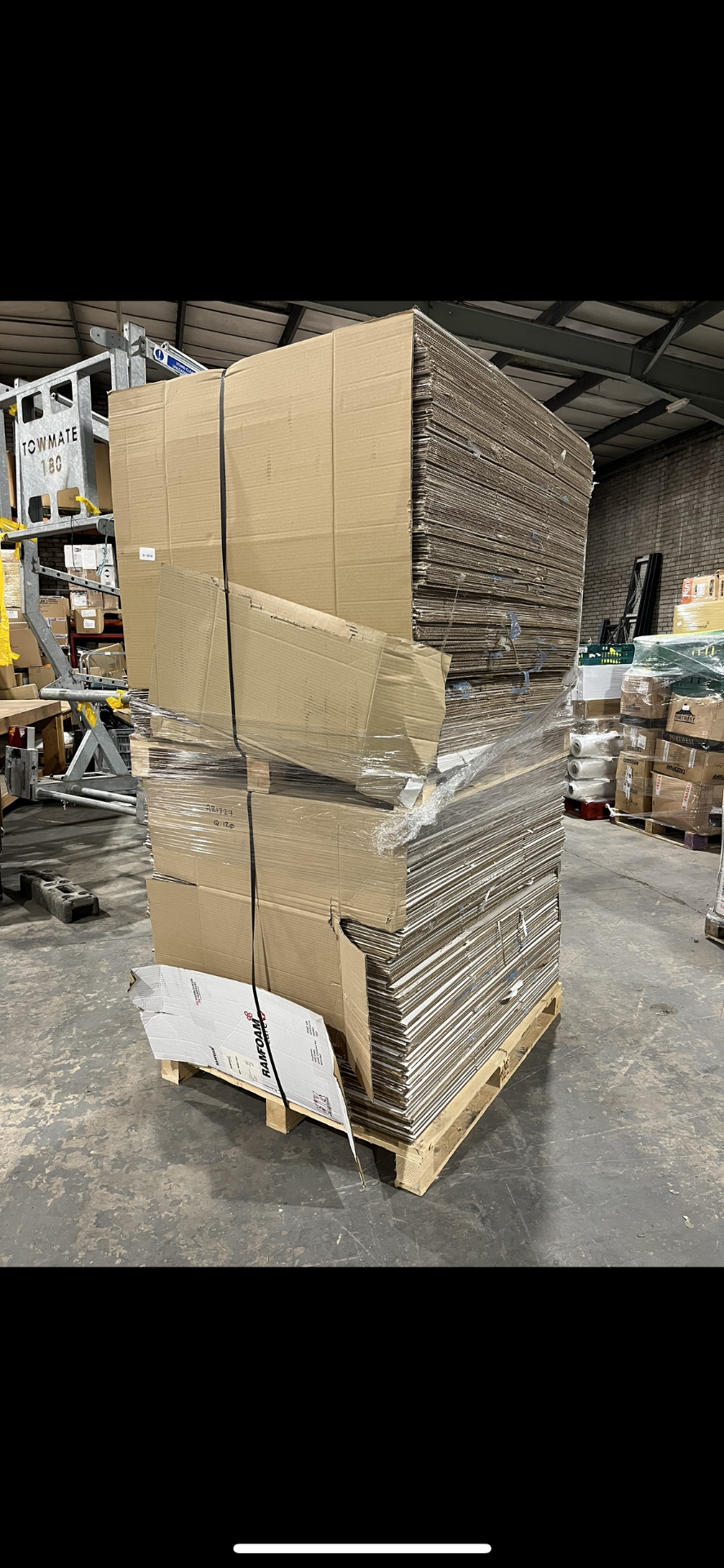 Approx 240 x Branded Double Wall Cardboard Boxes