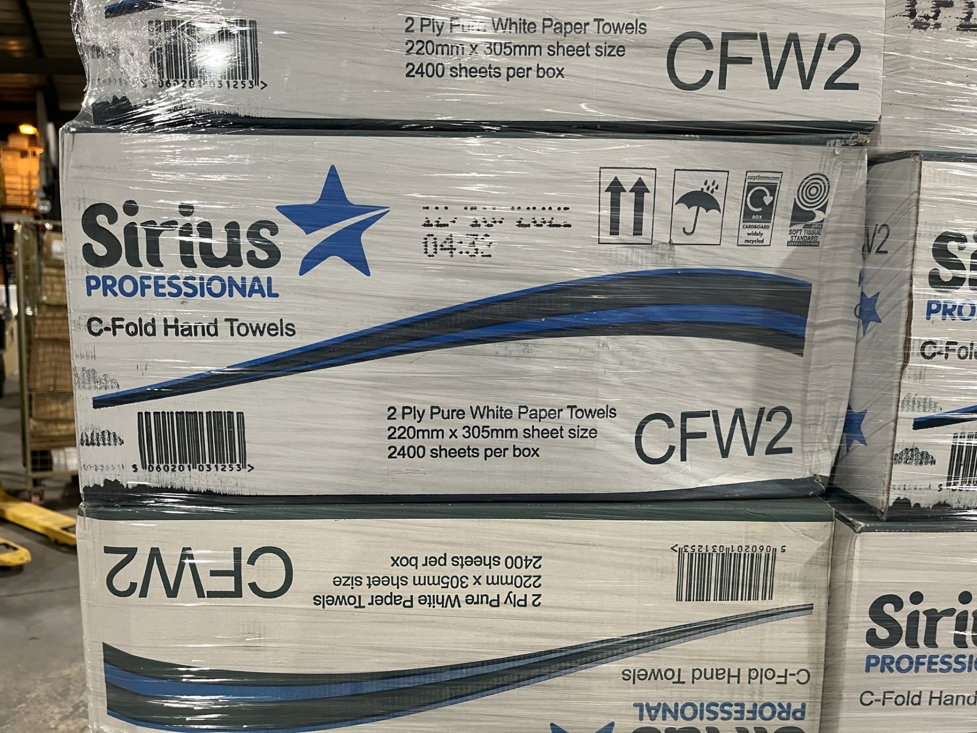 51 x Boxes Of Sirius 2 Ply Pure White Paper Towels - Image 7 of 8