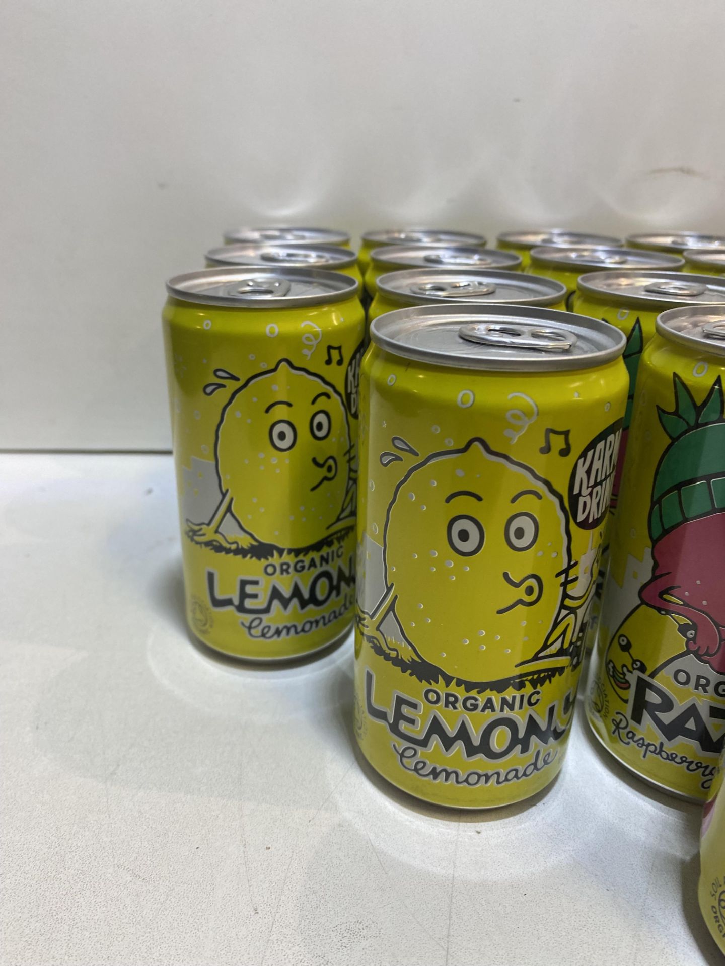 29 x Cans Of Various Flavoured Karma Drinks - Bild 2 aus 5