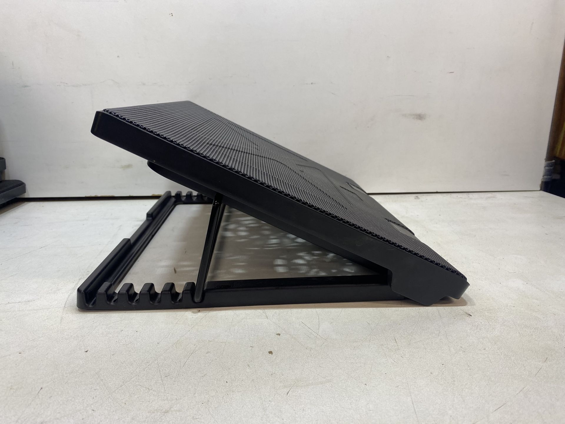 18 x Unbranded Black Laptop Cooling Stands - Image 2 of 7