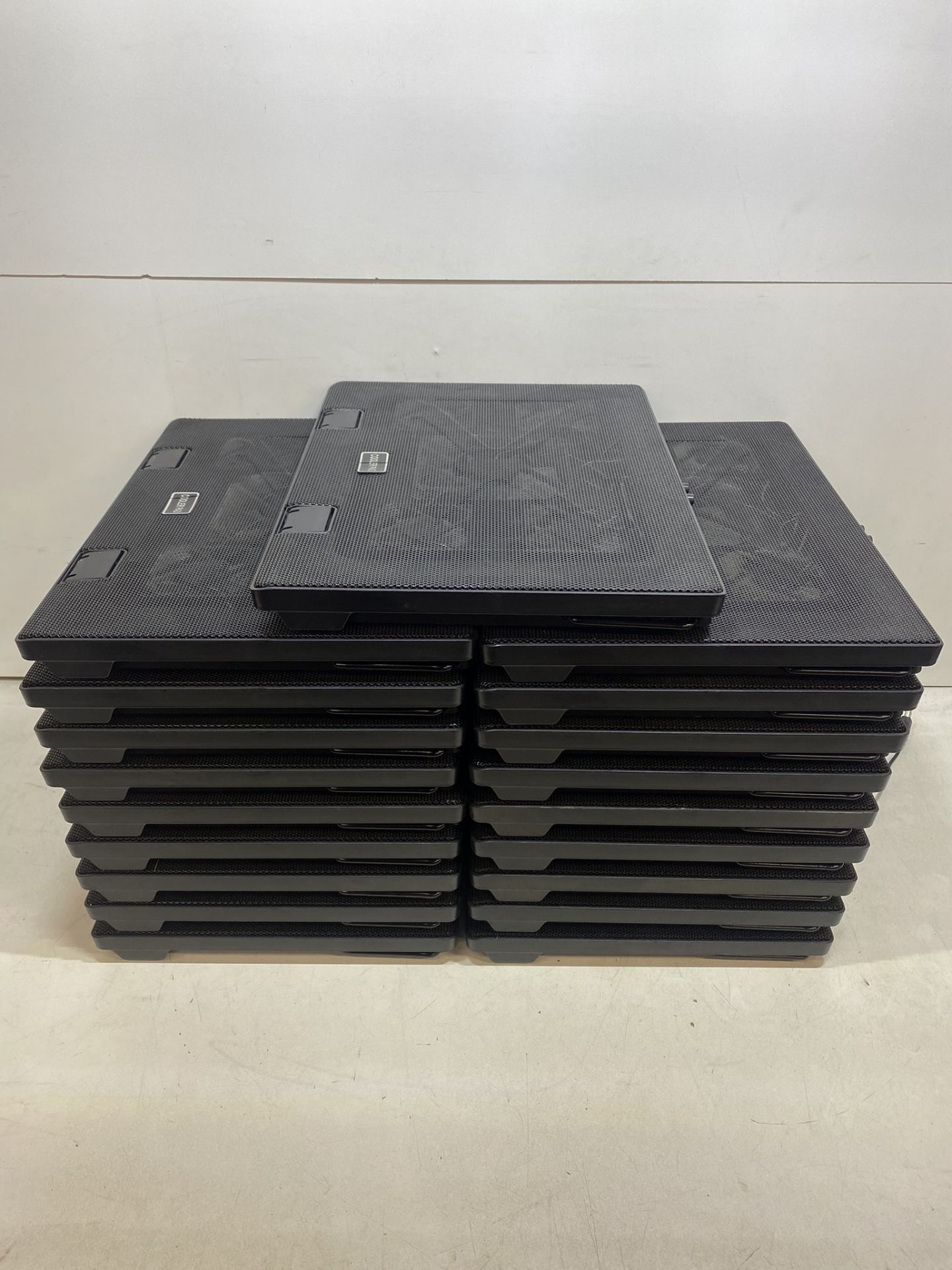 18 x Unbranded Black Laptop Cooling Stands - Image 7 of 7