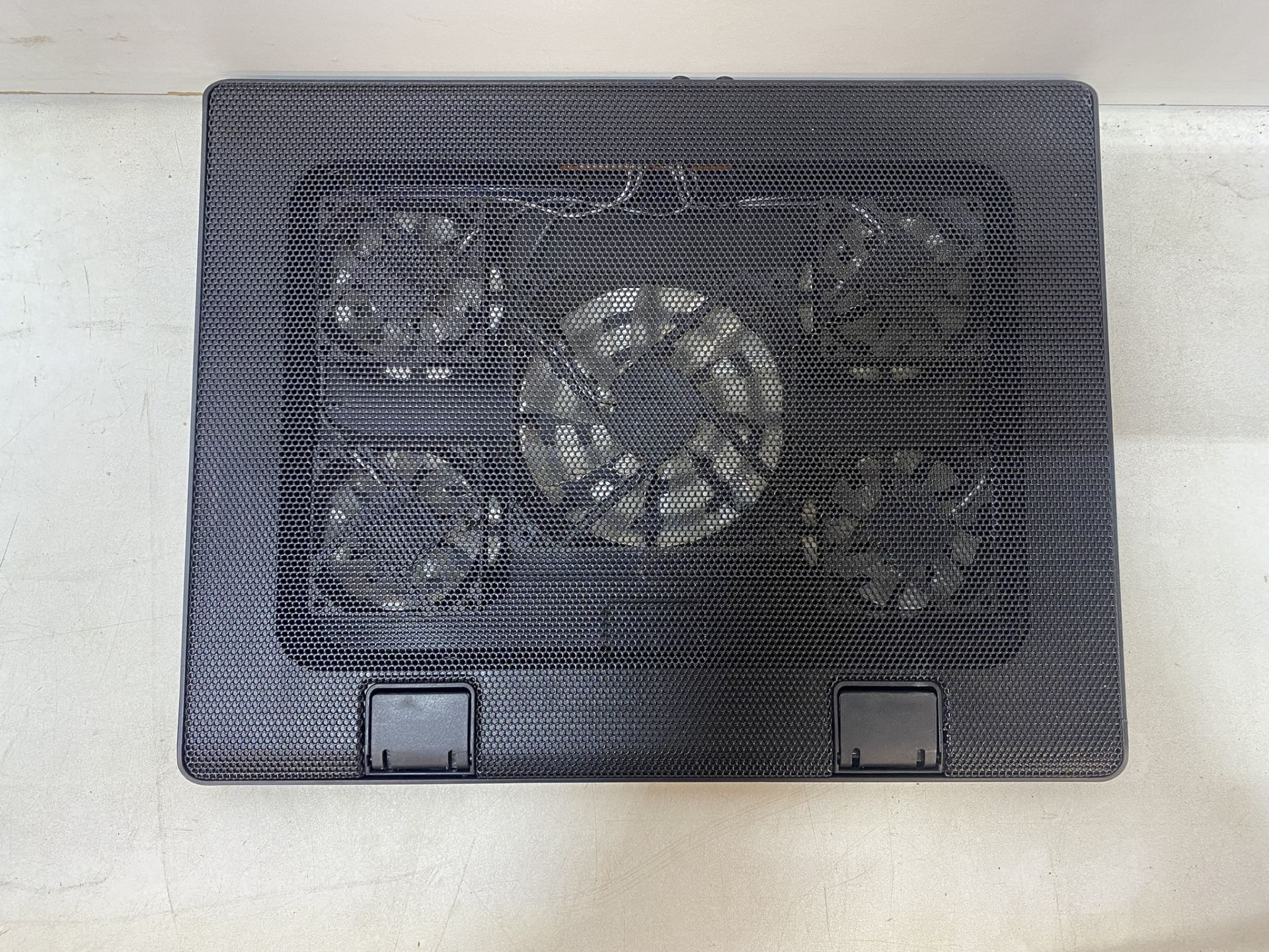 18 x Unbranded Black Laptop Cooling Stands - Image 3 of 7