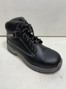 Titan Holton Black Steel Toe Cap Safety Boots | UK 8