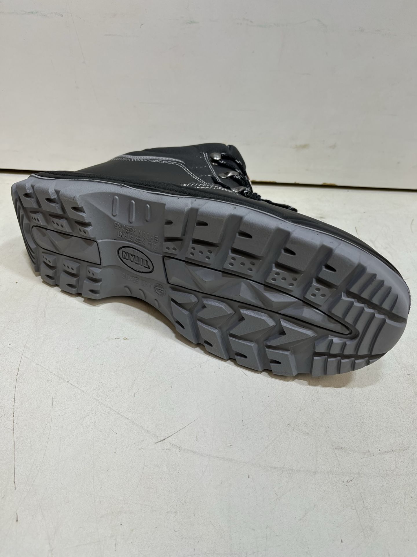 Titan Radebe Black Steel Toe Cap Safety Boots | UK 10 - Image 4 of 4