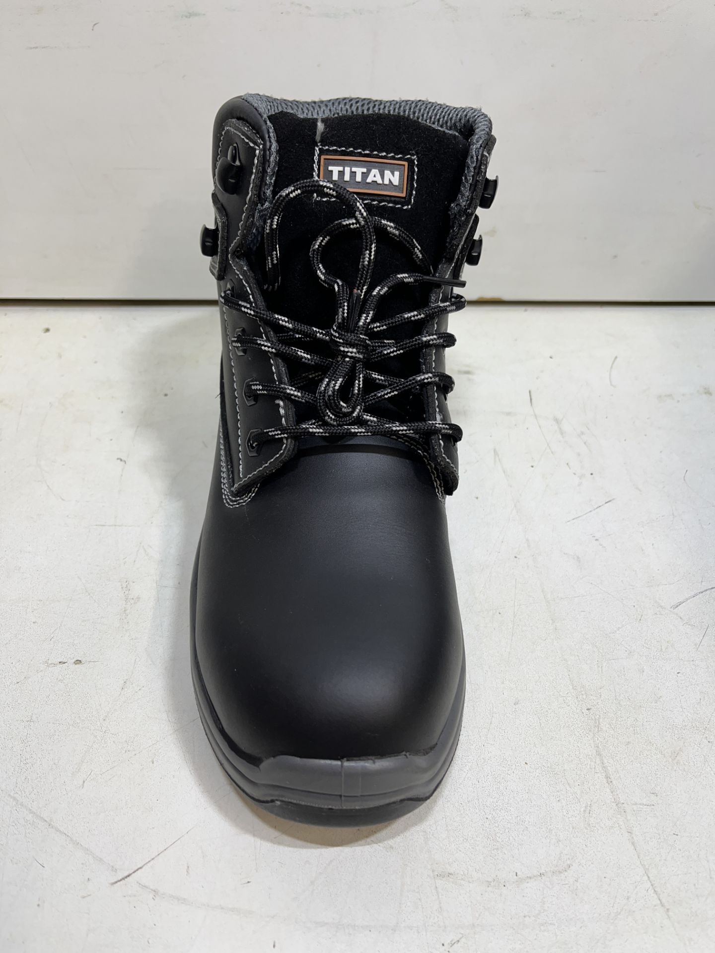 Titan Holton Black Steel Toe Cap Safety Boots | UK 9 - Image 3 of 4