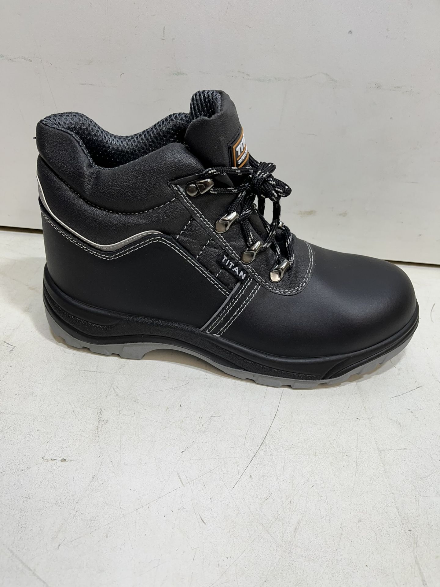 Titan Radebe Black Steel Toe Cap Safety Boots | UK 8 - Bild 2 aus 4