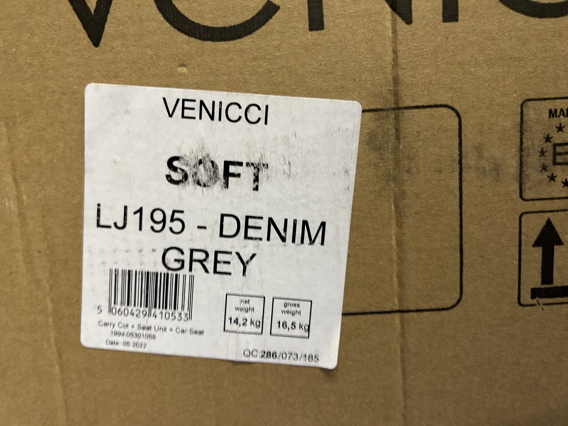 Venicci Soft 3in1 Children's Pushchair/Pram w/ Black Chassis Travel System | Denim Grey | YOM: 2022 - Image 3 of 6