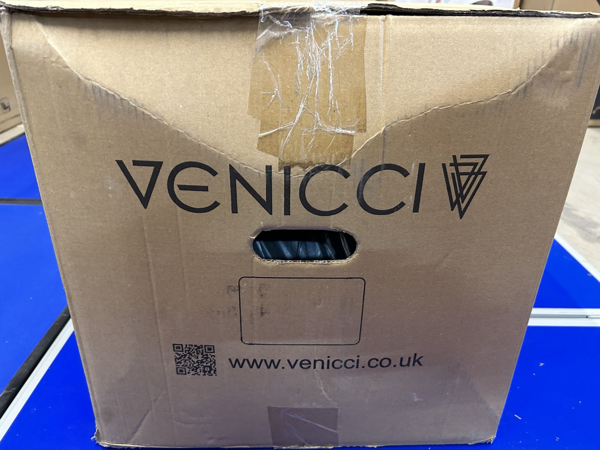 Venicci Soft 3in1 Children's Pushchair/Pram w/ Black Chassis Travel System | Denim Grey | YOM: 2022 - Image 2 of 6