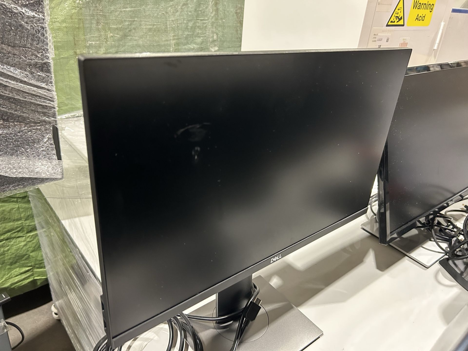 5 x Various Computer Monitors | Brands Include: Samsung, Dell & Lenovo - Image 6 of 10