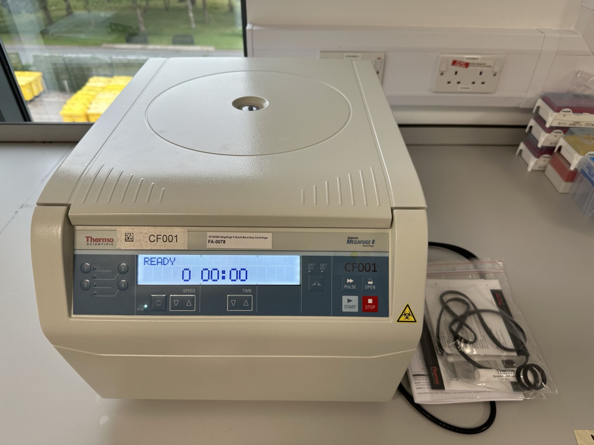 Thermo Scientific Megafuge 8 Benchtop Centrifuge