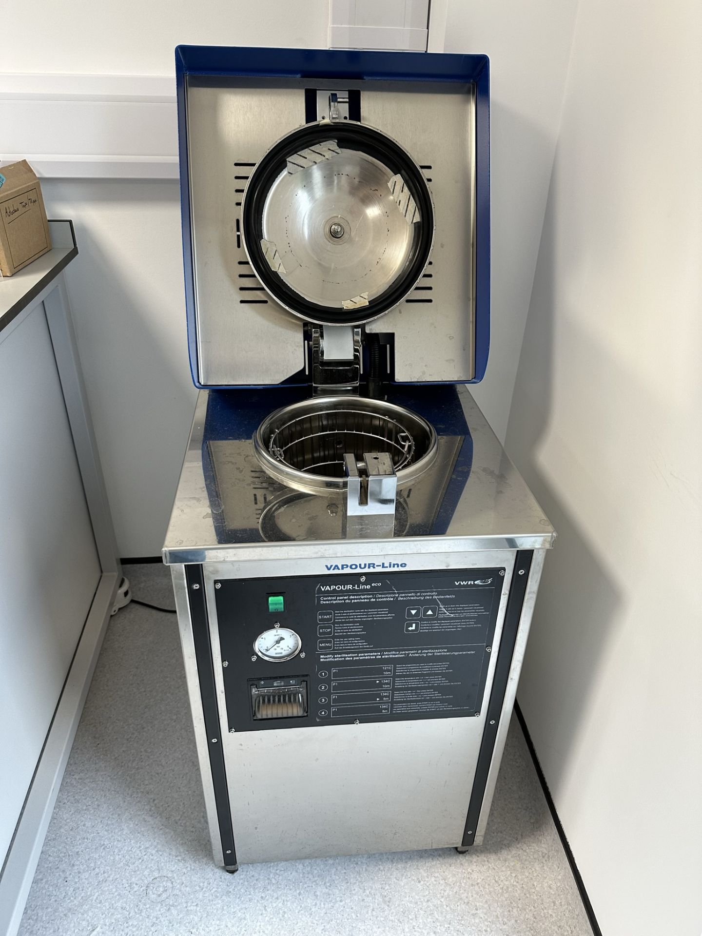 VWR Vapour-line Eco Top Loading Autoclave - Image 2 of 8