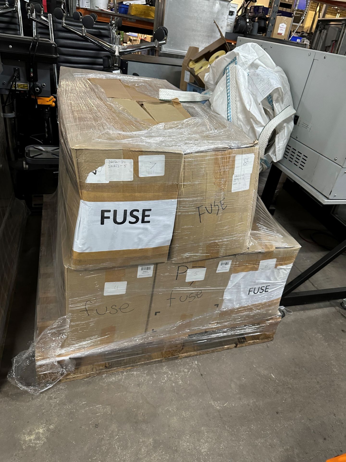 2 x Pallets of Fuse Fashion Network Women's Clothing - Approx. 1200 Items - Image 2 of 4