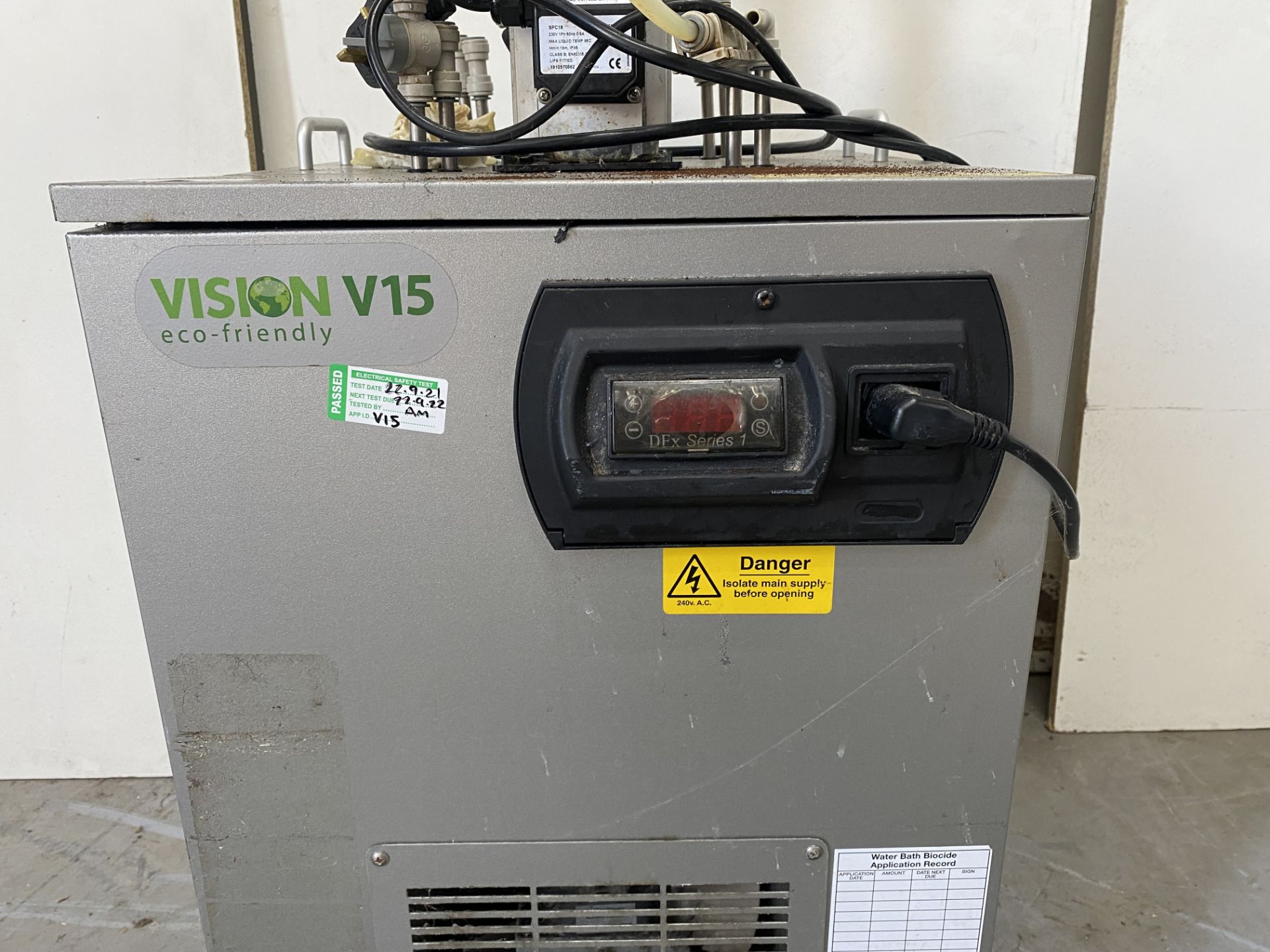 Vision V15 Mini Remote Cooler - Image 4 of 9