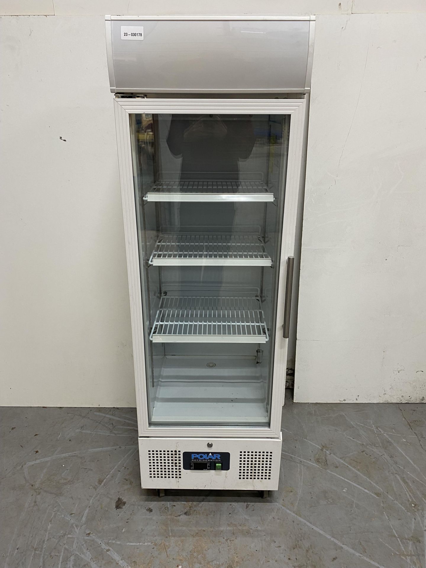 Polar DM075 218Ltr G-Series Upright Display Fridge