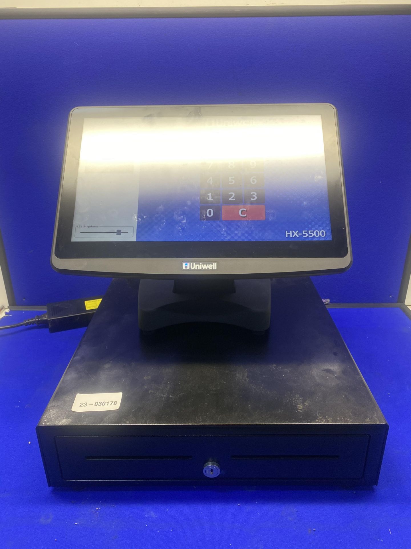 Uniwell HX - 5500 All in one, embedded POS System - Image 2 of 10