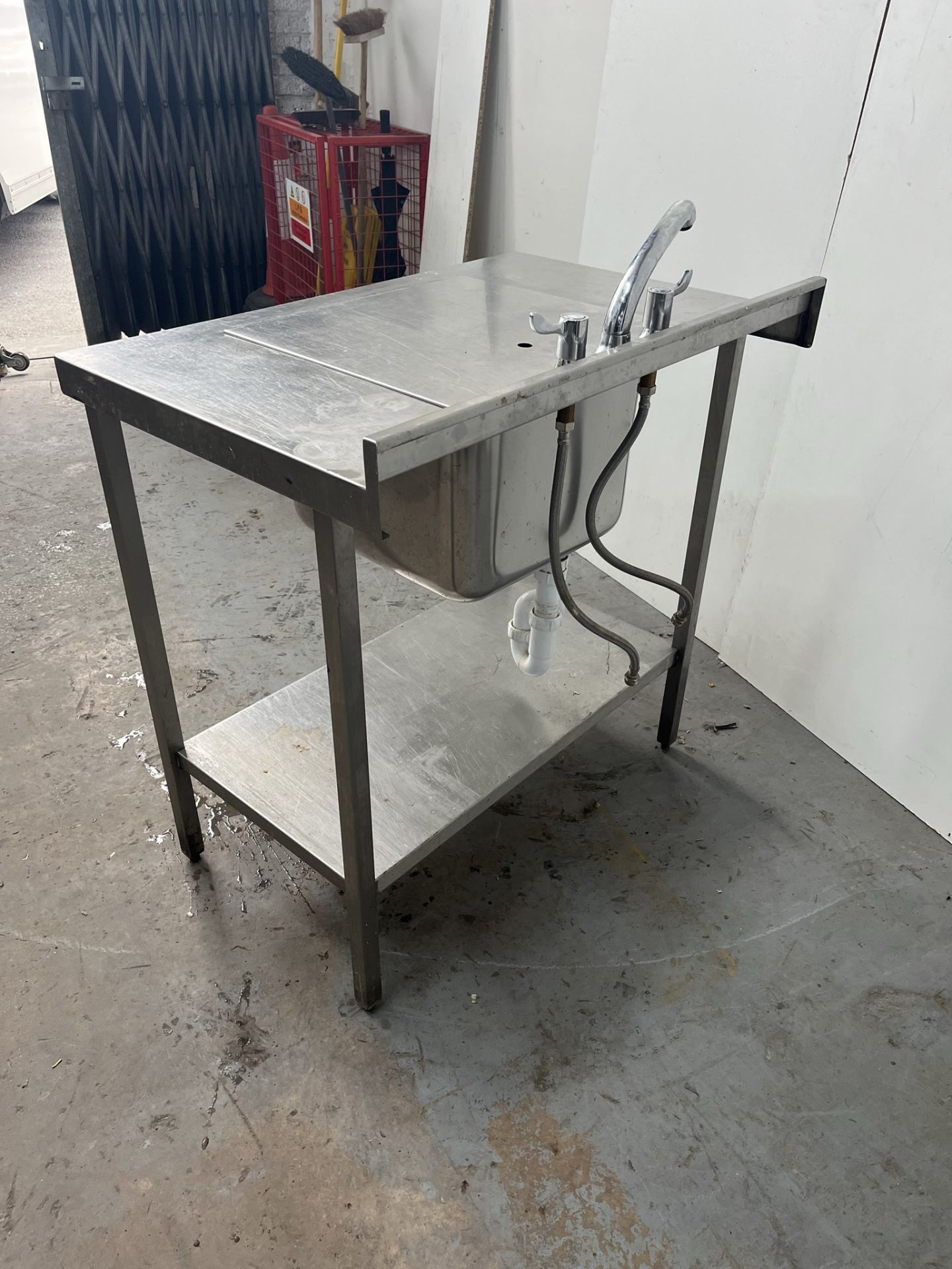 900mm Stainless Steel Catering Table With Coverable Sink - Image 6 of 6