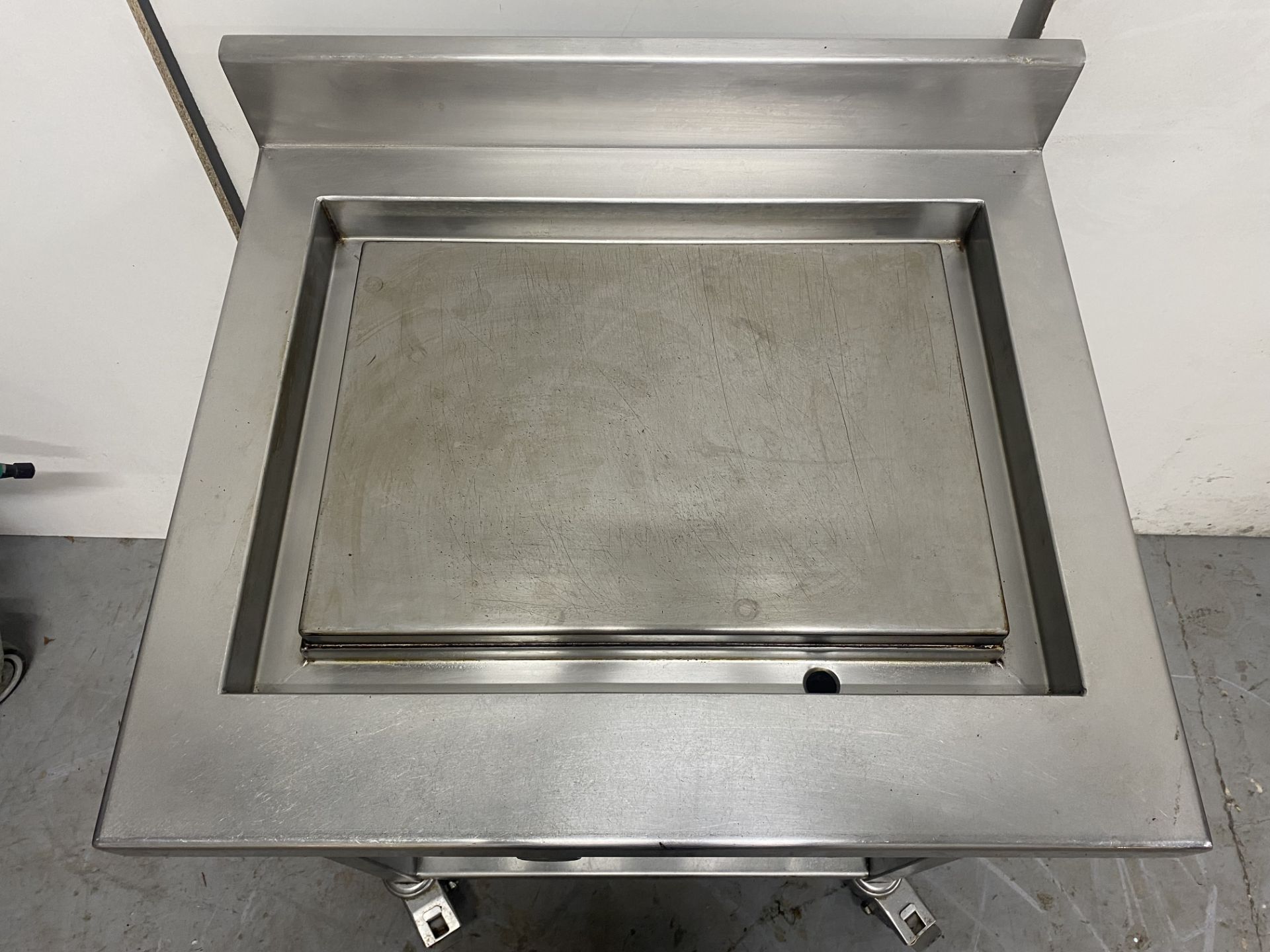 Control Induction 12-210 French Plancha Mounted On Mobile Table - Image 5 of 9