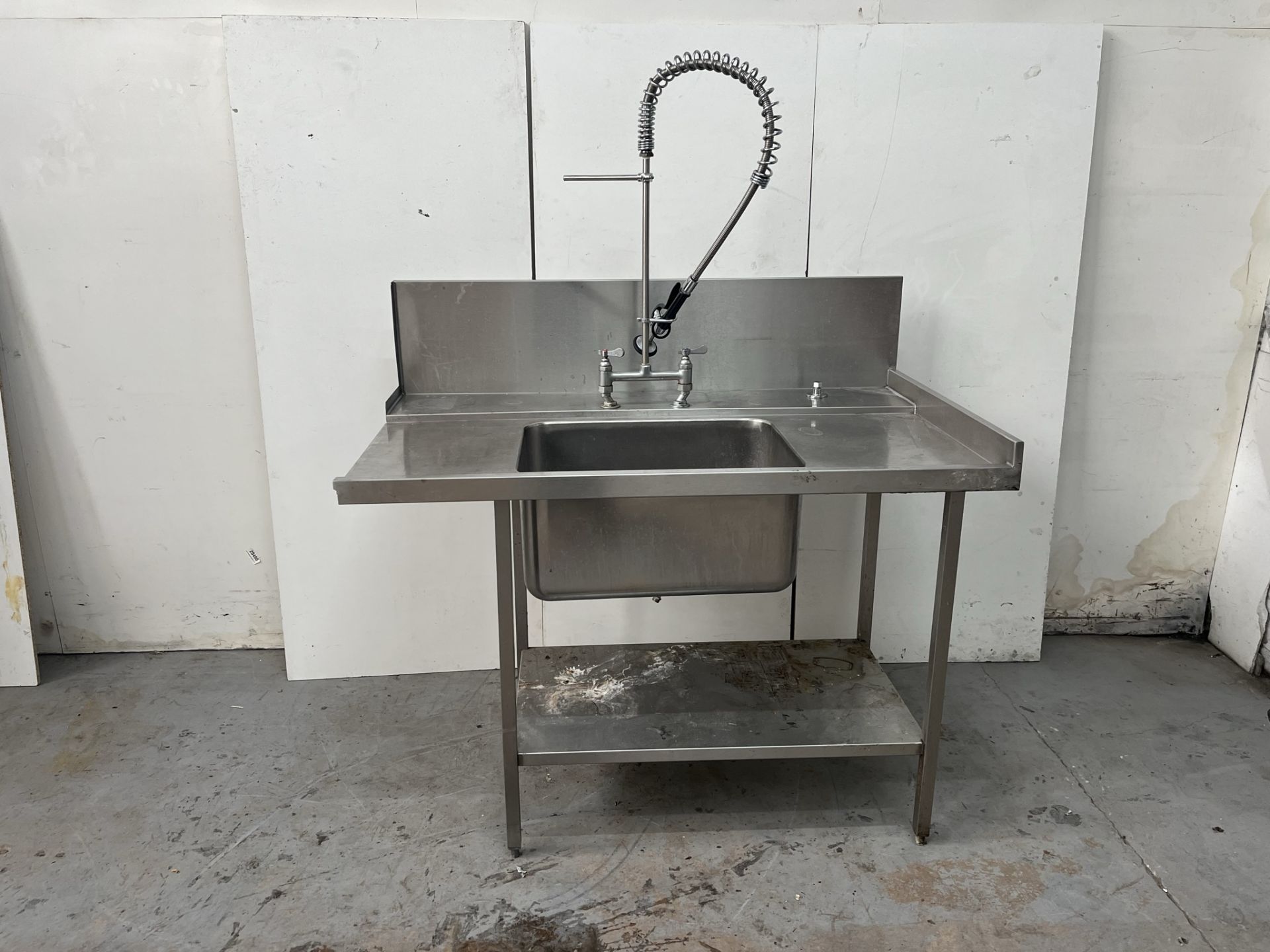 Commercial Stainless Steel Catering Table With Pre Rinse Tap & Sink