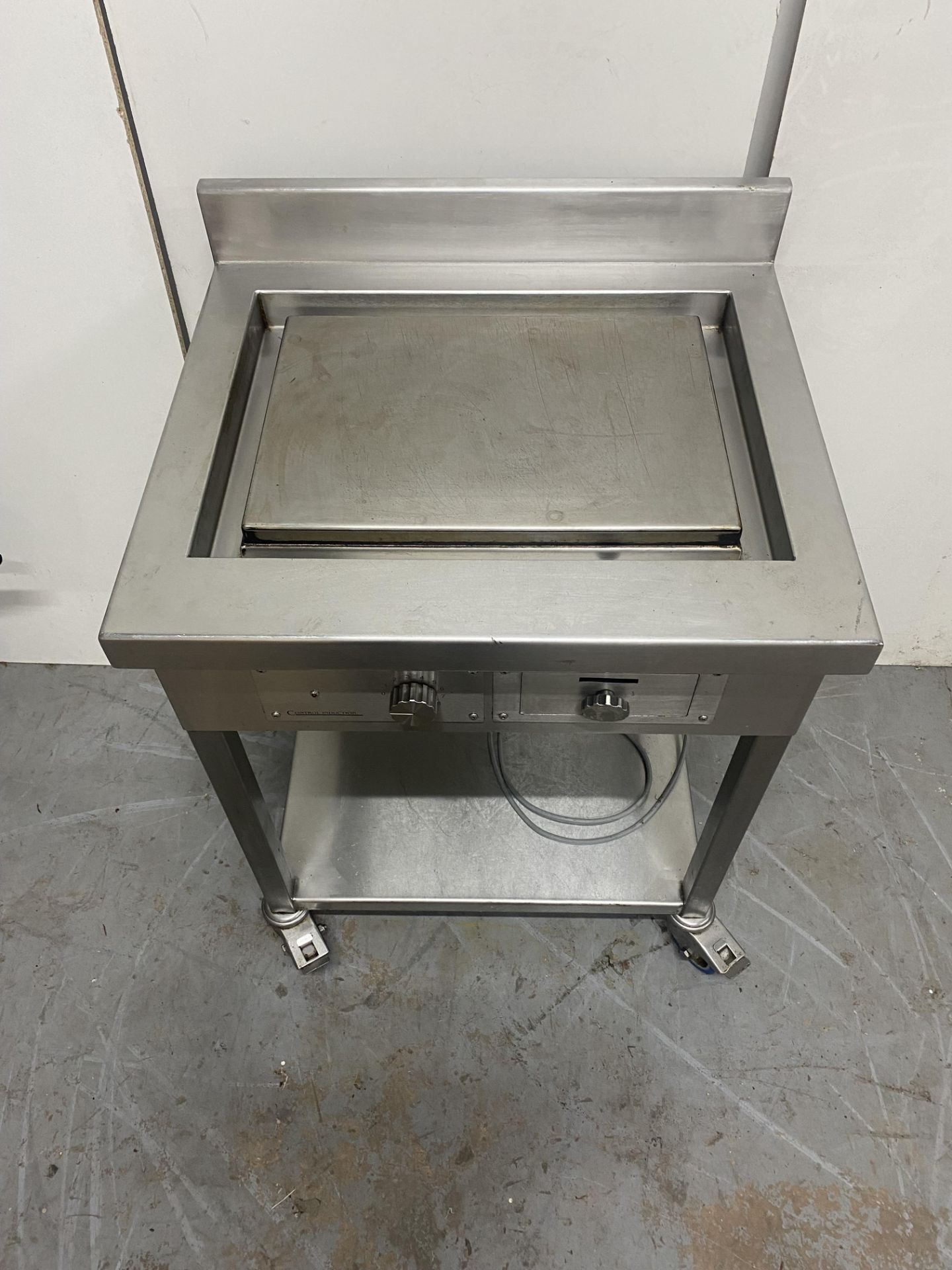 Control Induction 12-210 French Plancha Mounted On Mobile Table - Bild 3 aus 9