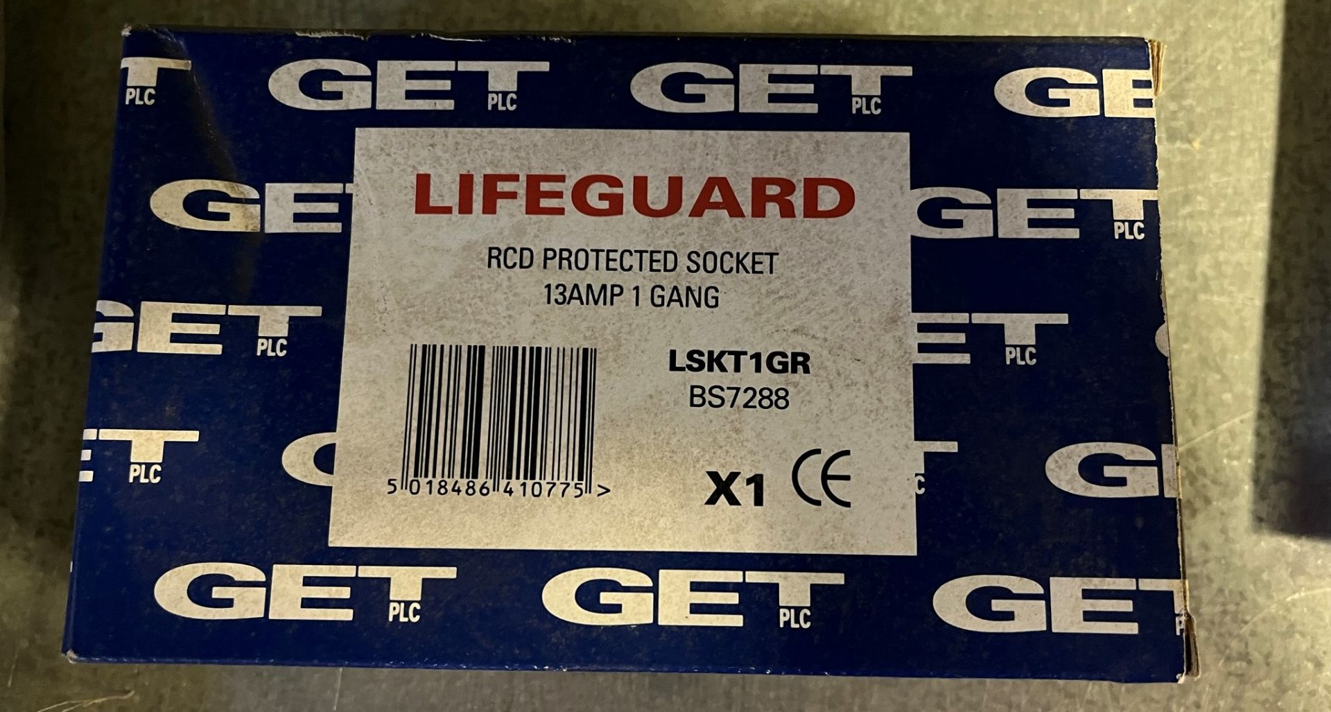 7 x GET Lifeguard RCD Protected 1 Gang Sockets - Image 2 of 2