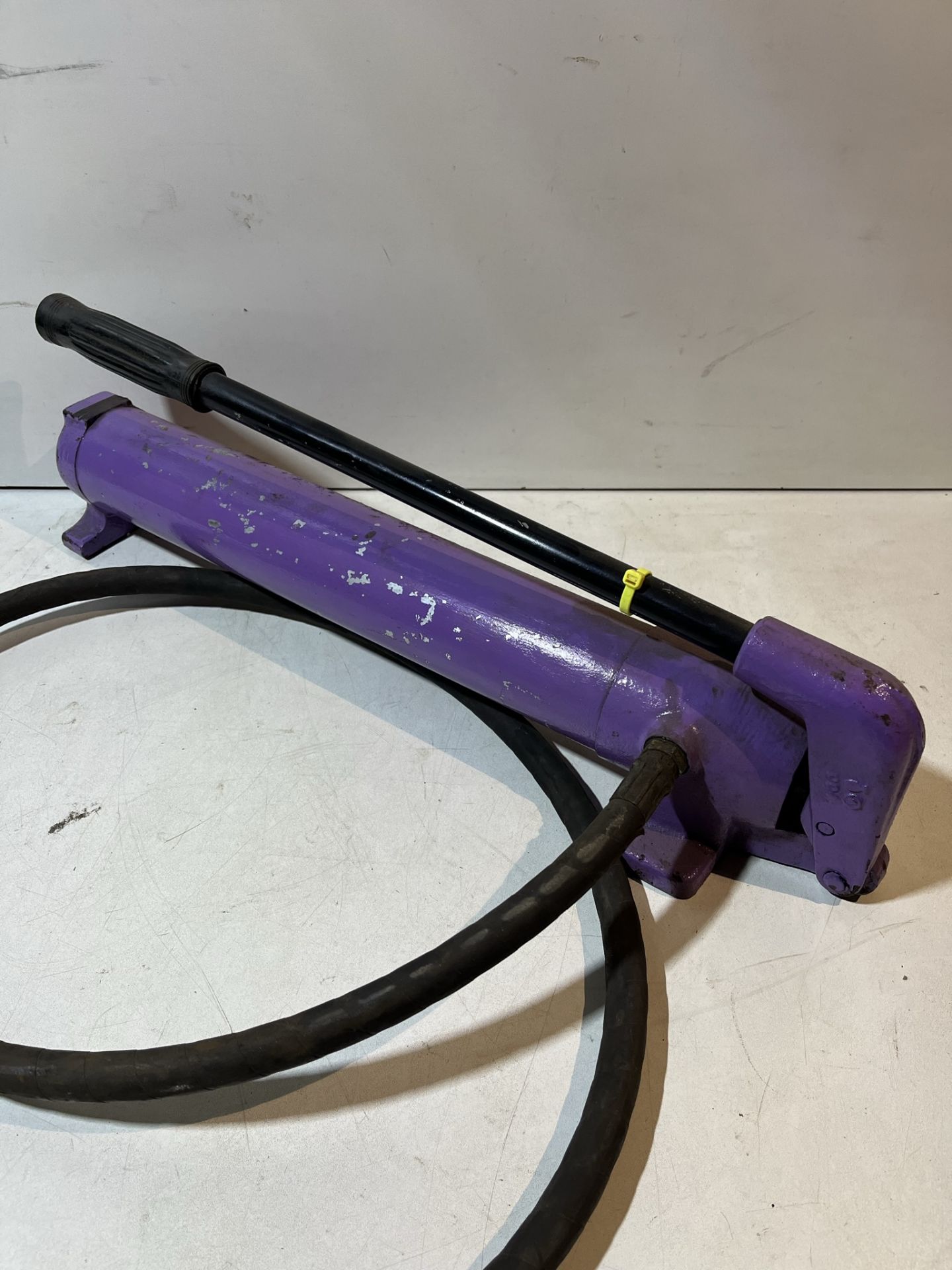 Unbranded Hydraulic Hand Pump