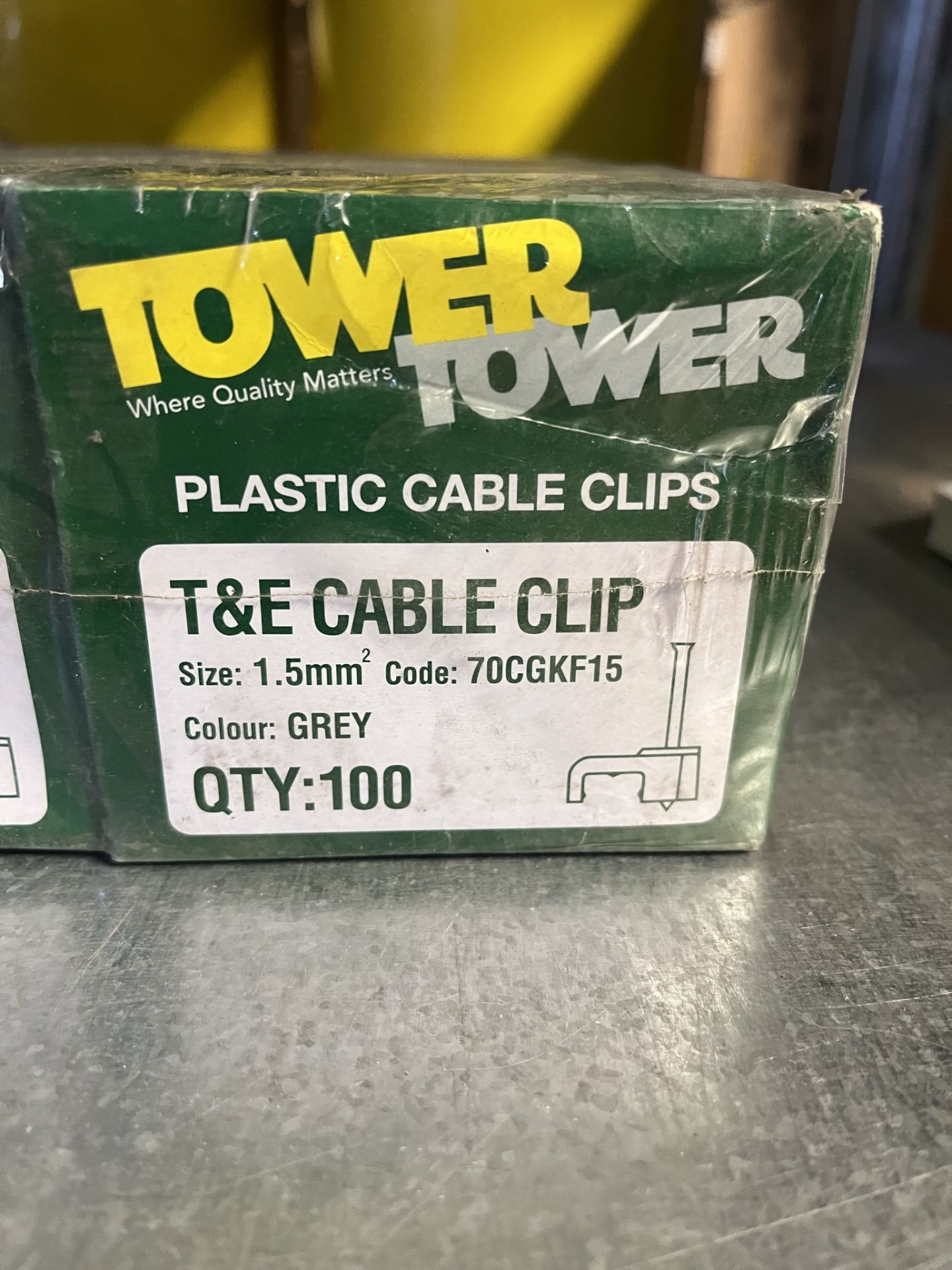 10 x Boxes Of 100 Tower T&E Cable Clips - Image 3 of 3