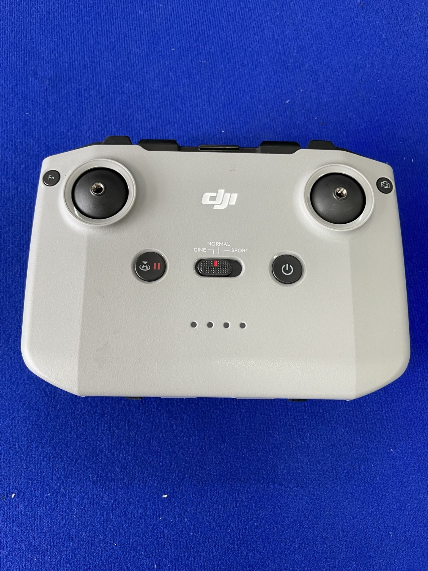 DJI Mini 2 Fly More Combo Drone - Bild 4 aus 11