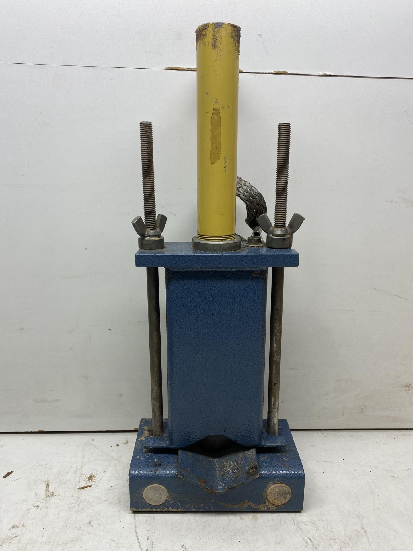 Hydraulic Press With Single Acting Cylinder - Bild 5 aus 10