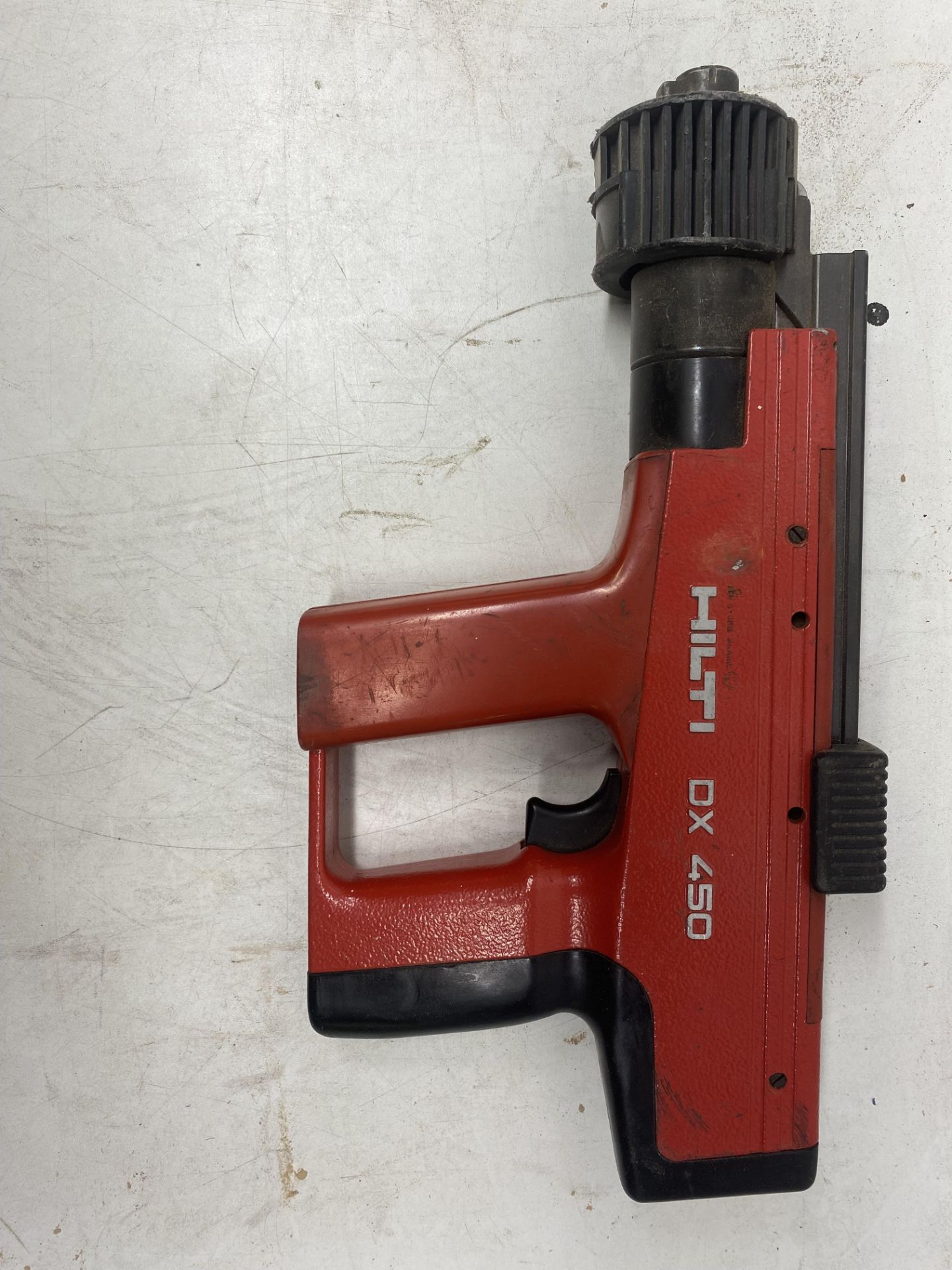 Hilti Dx450 Cordless Power Actuated Nail Gun - Image 3 of 11