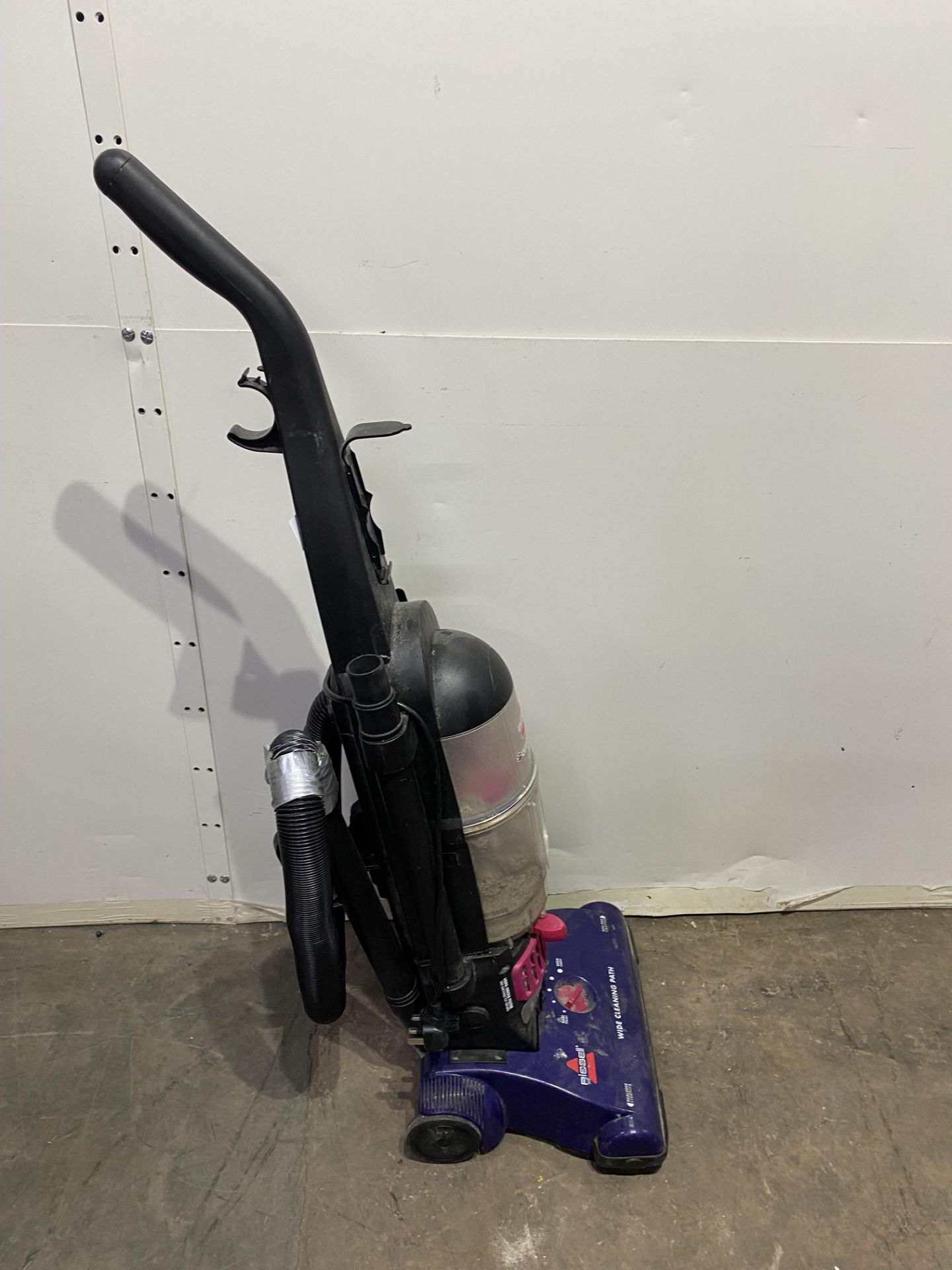 3 x Various Upright Vacuum Cleaners As Seen In Photos - Image 5 of 7