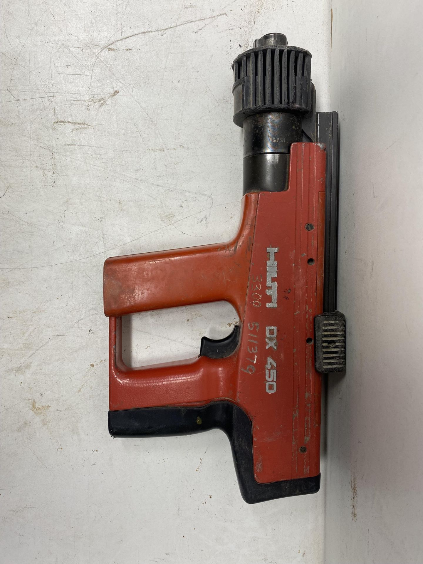 Hilti Dx450 Cordless Power Actuated Nail Gun - Image 2 of 9