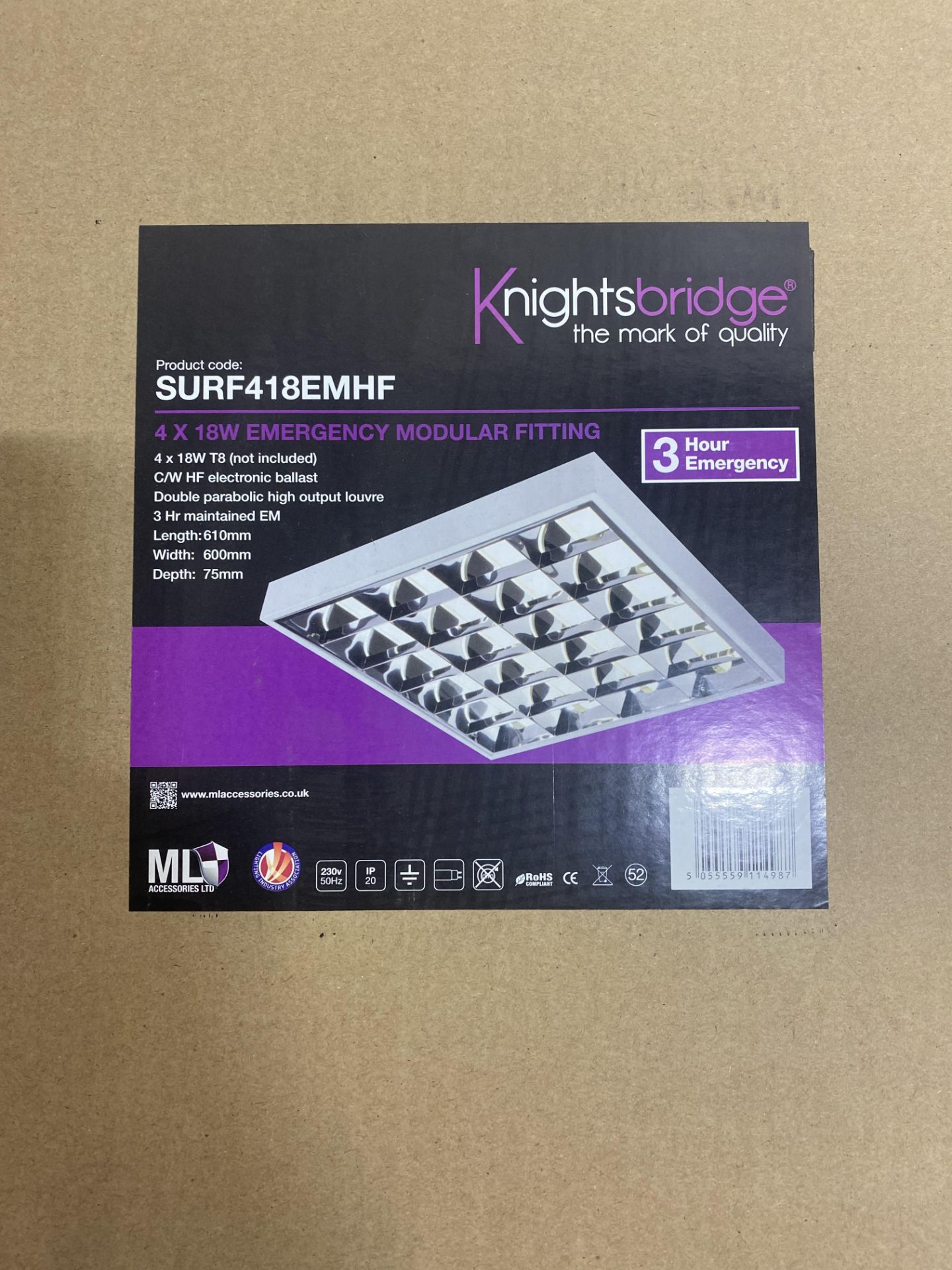 4 x Various Knightsbridge Surface Mounted Fluorescent Fittings - See Description - Image 2 of 3