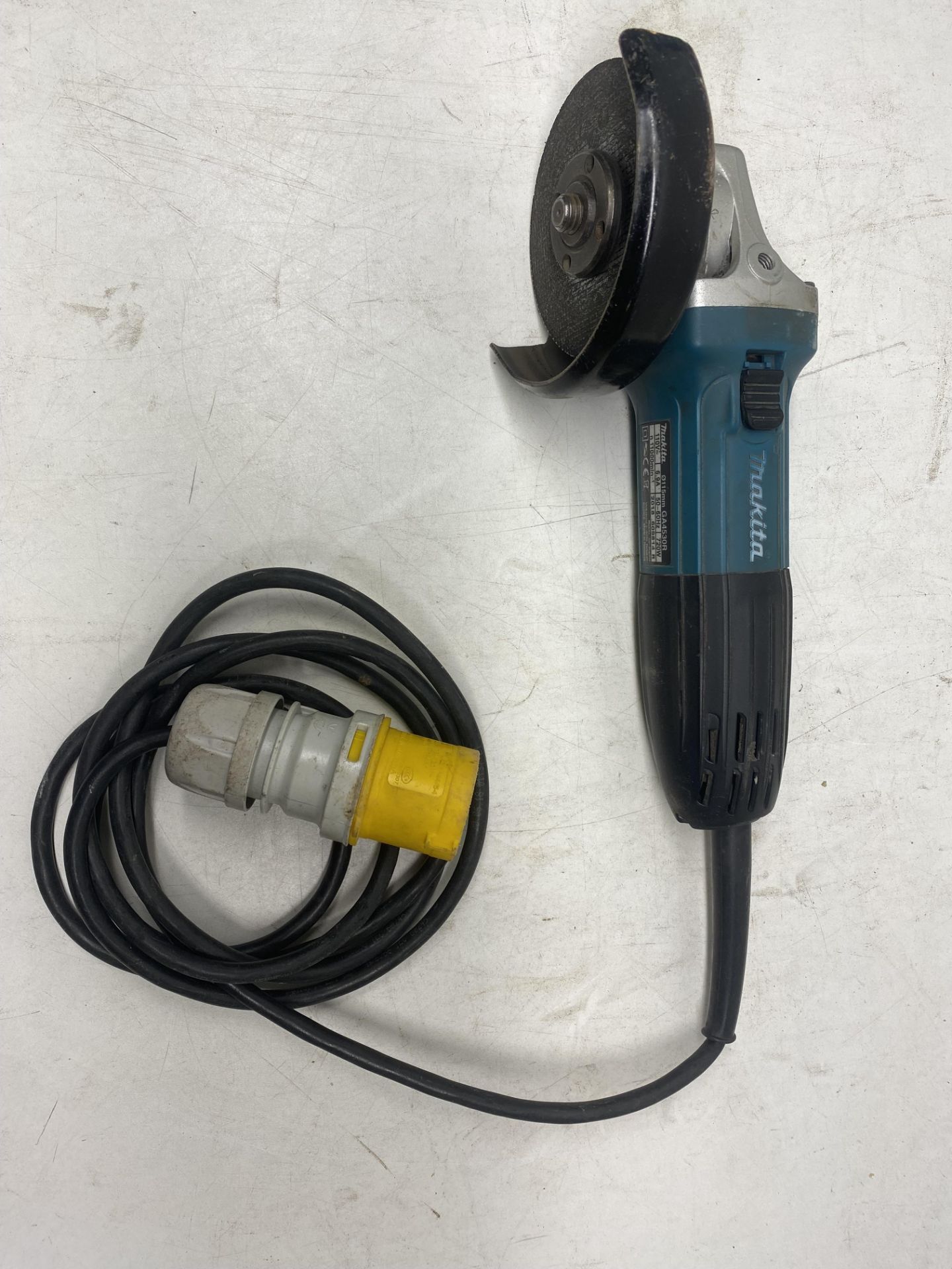 Makita Ga4530R 720W 115Mm Corded Angle Grinder - Image 3 of 9