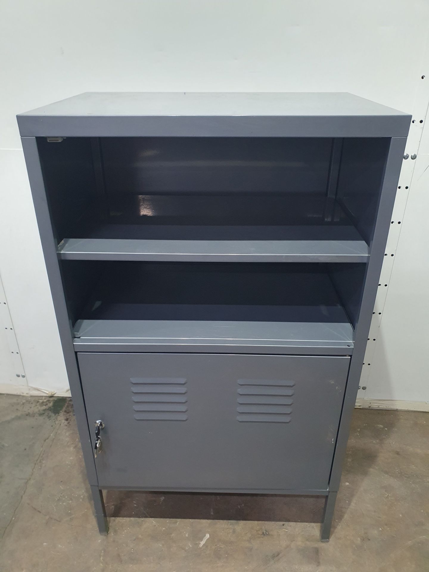 Grey/Silver Cabinet, 2 Tier with Lockable Door - Image 5 of 5