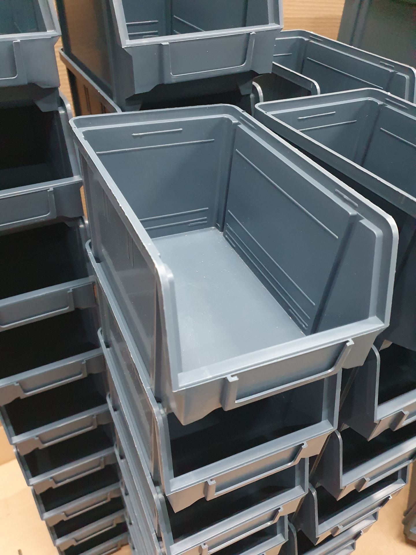 63 x Grey Stackable Tote Boxes - Image 4 of 6