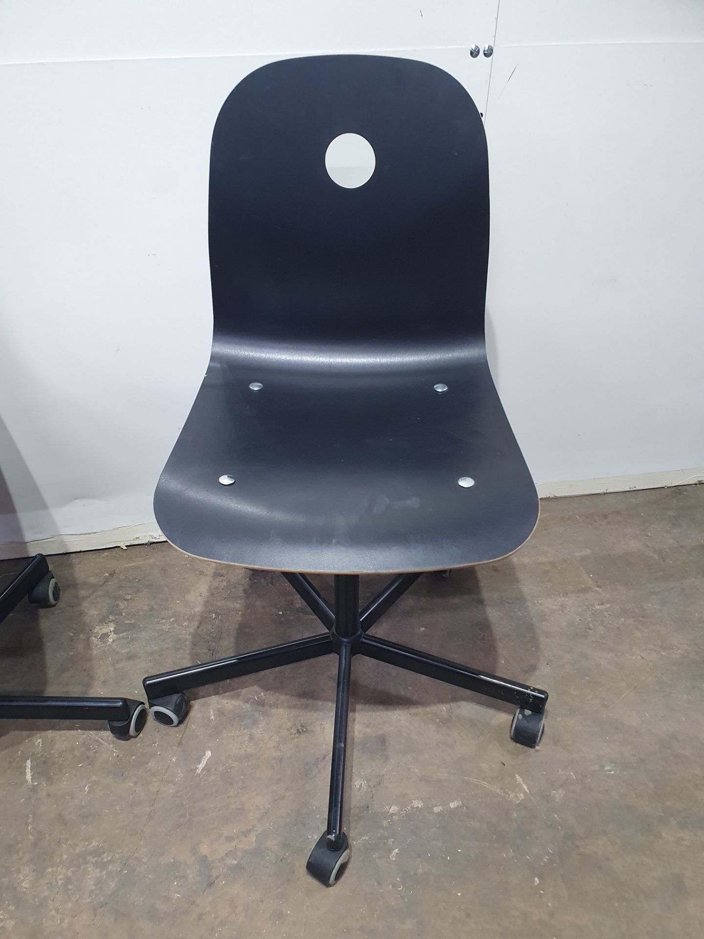 2 x Black Wooden Height Adjustable Chairs on Wheels - Image 3 of 5