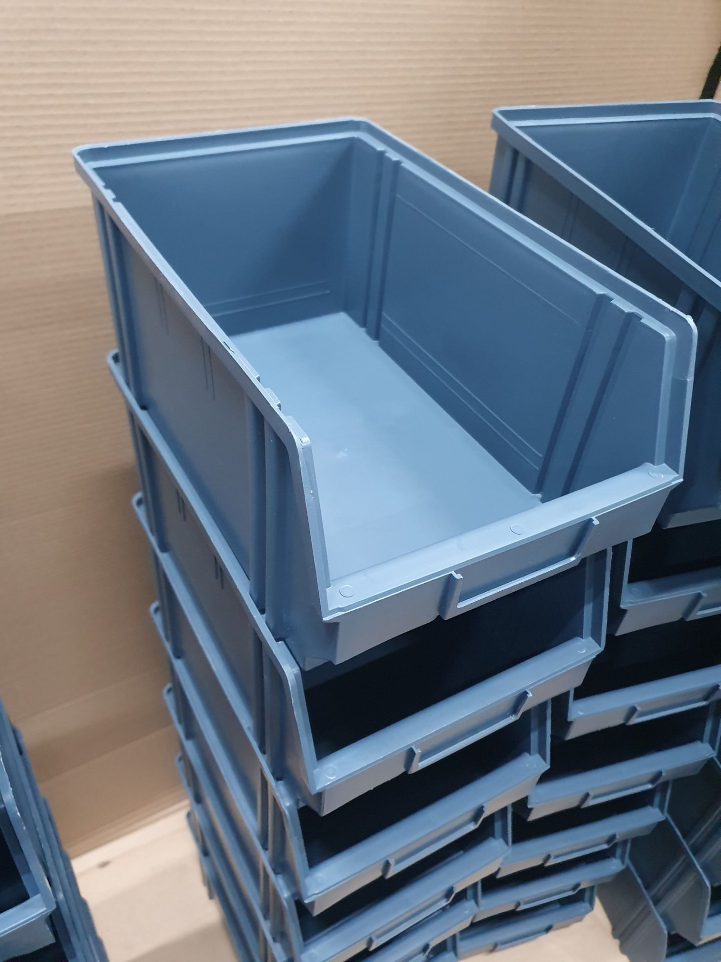 63 x Grey Stackable Tote Boxes - Image 6 of 6