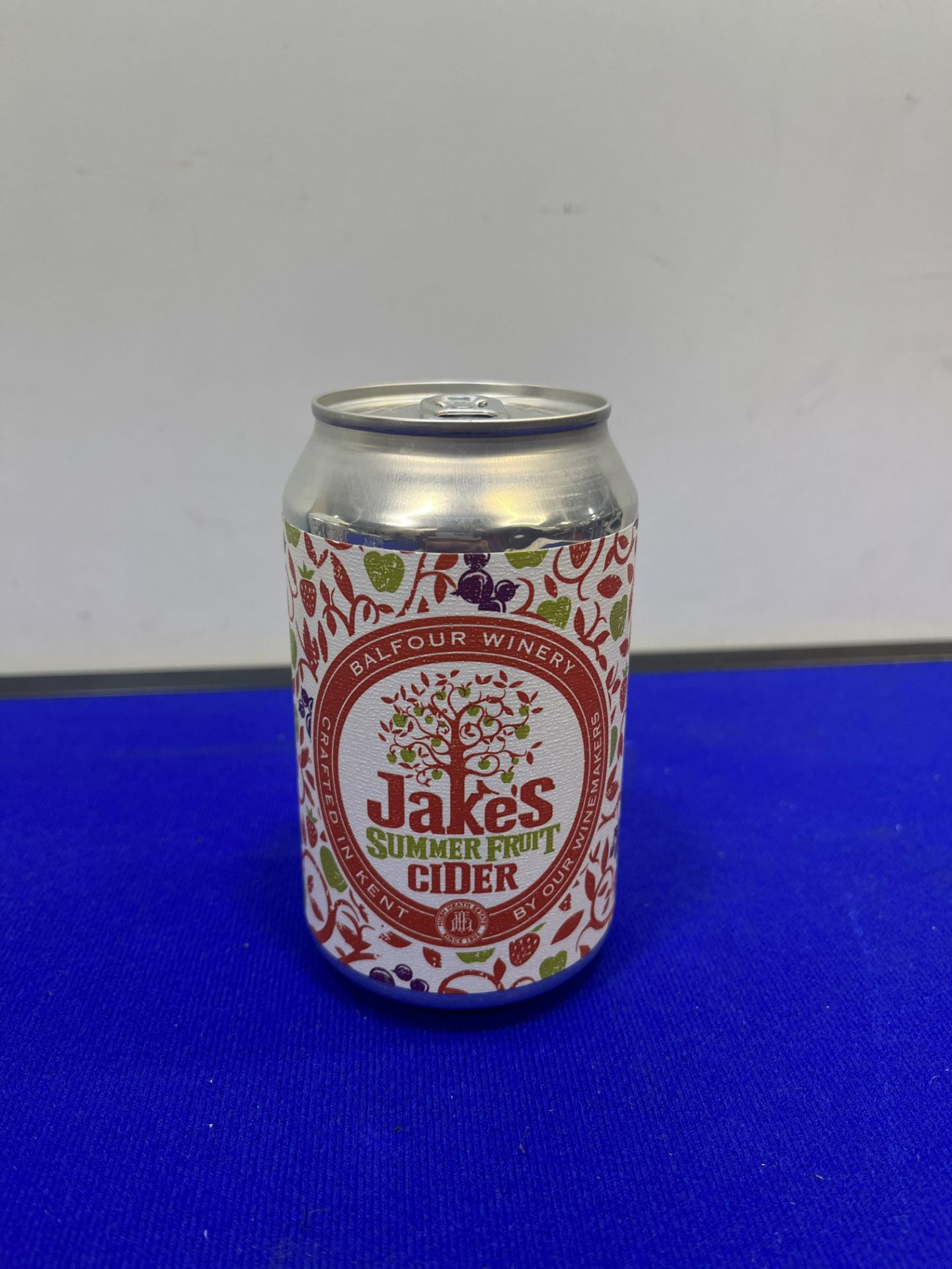 90 x Various Cans of 330ml Balfour Winery Jake's Drinks - Bild 2 aus 5