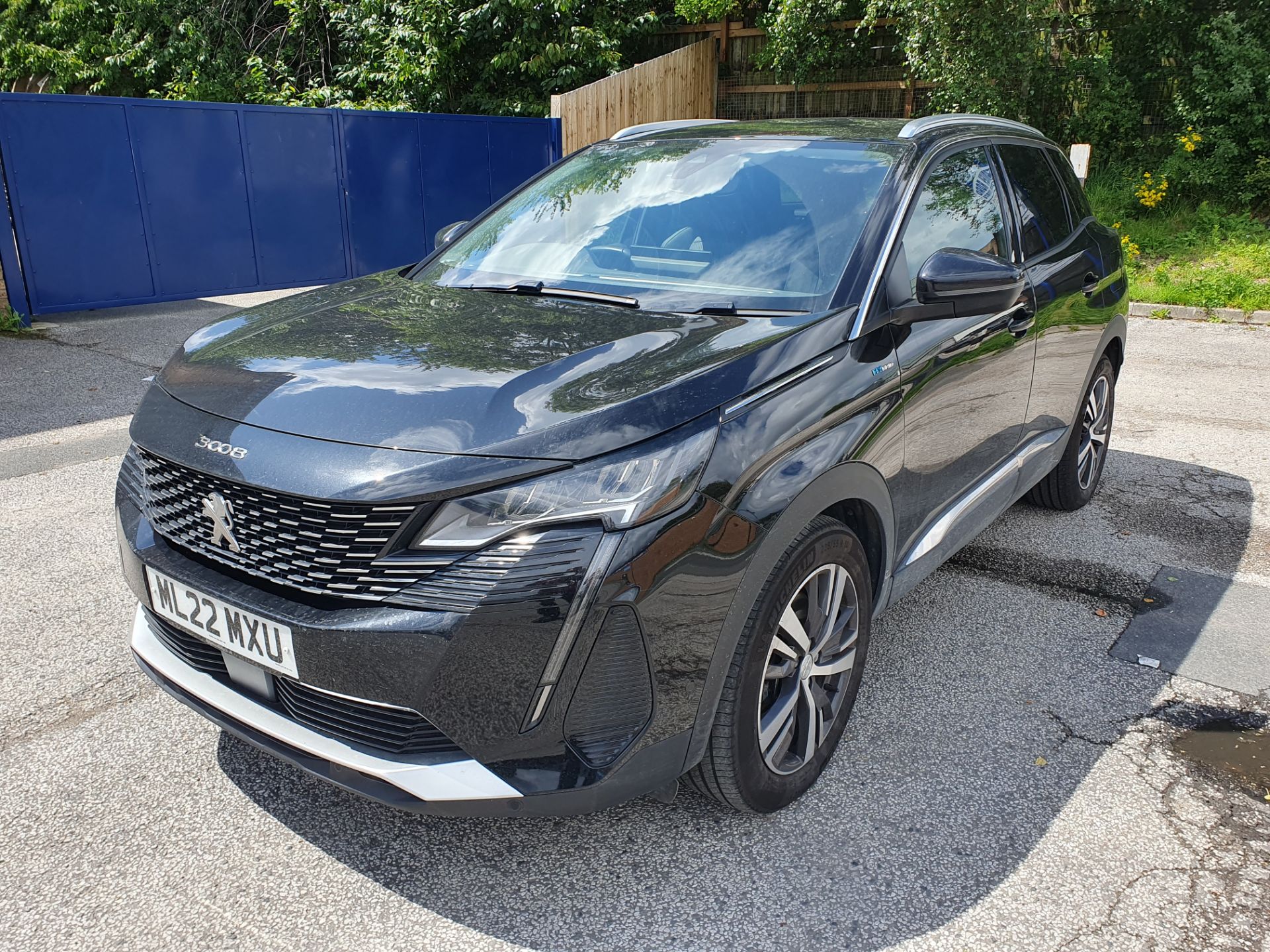 Peugeot 3008 Allure Estate Hybrid Electric | ML22 MXU | Mileage: 19,172 | ZERO VAT - Image 3 of 27