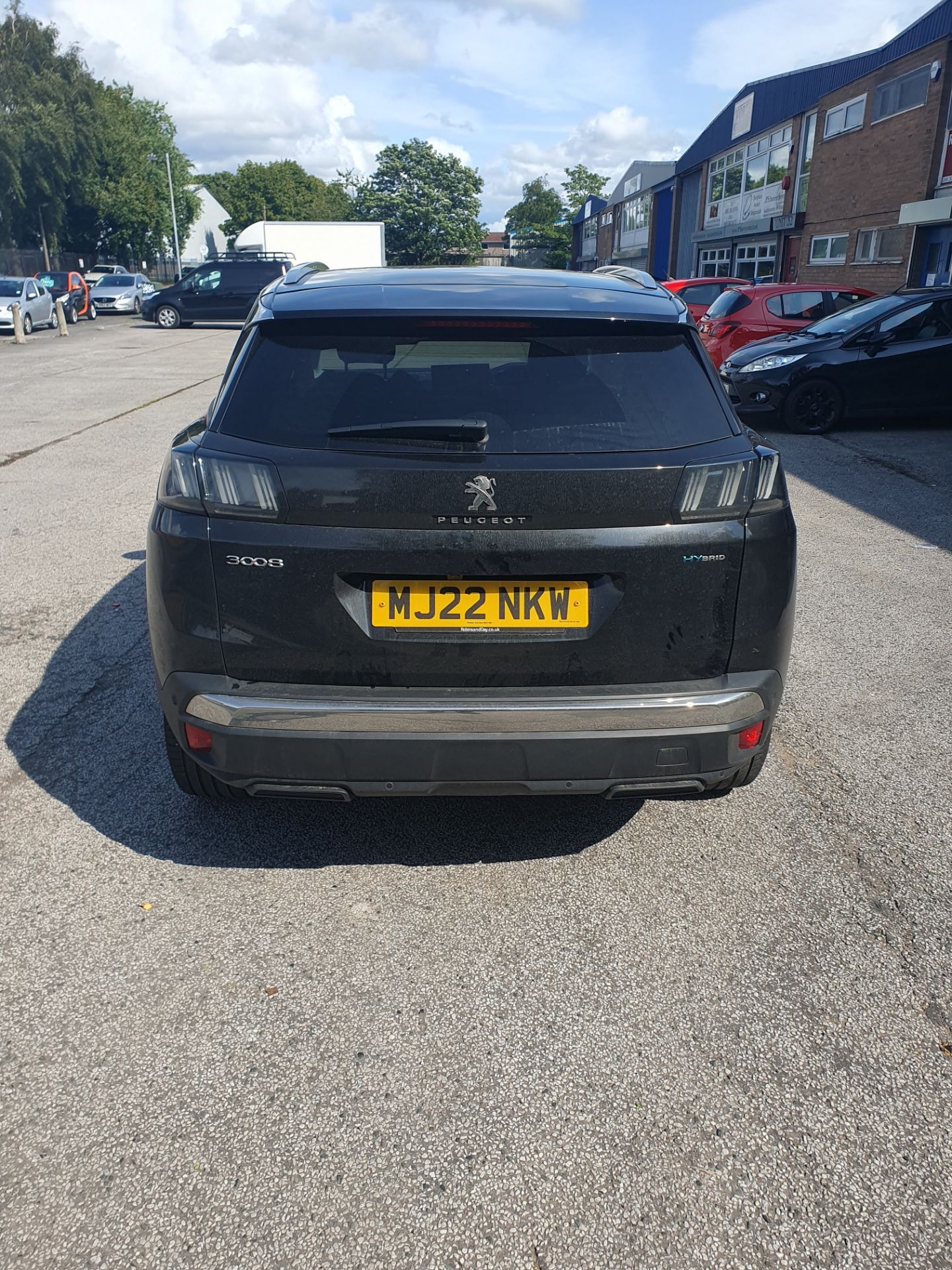 Peugeot 3008 Allure Estate Hybrid Electric | Reg: MJ22 NKW | Mileage: 17,218 | ZERO VAT - Image 6 of 22