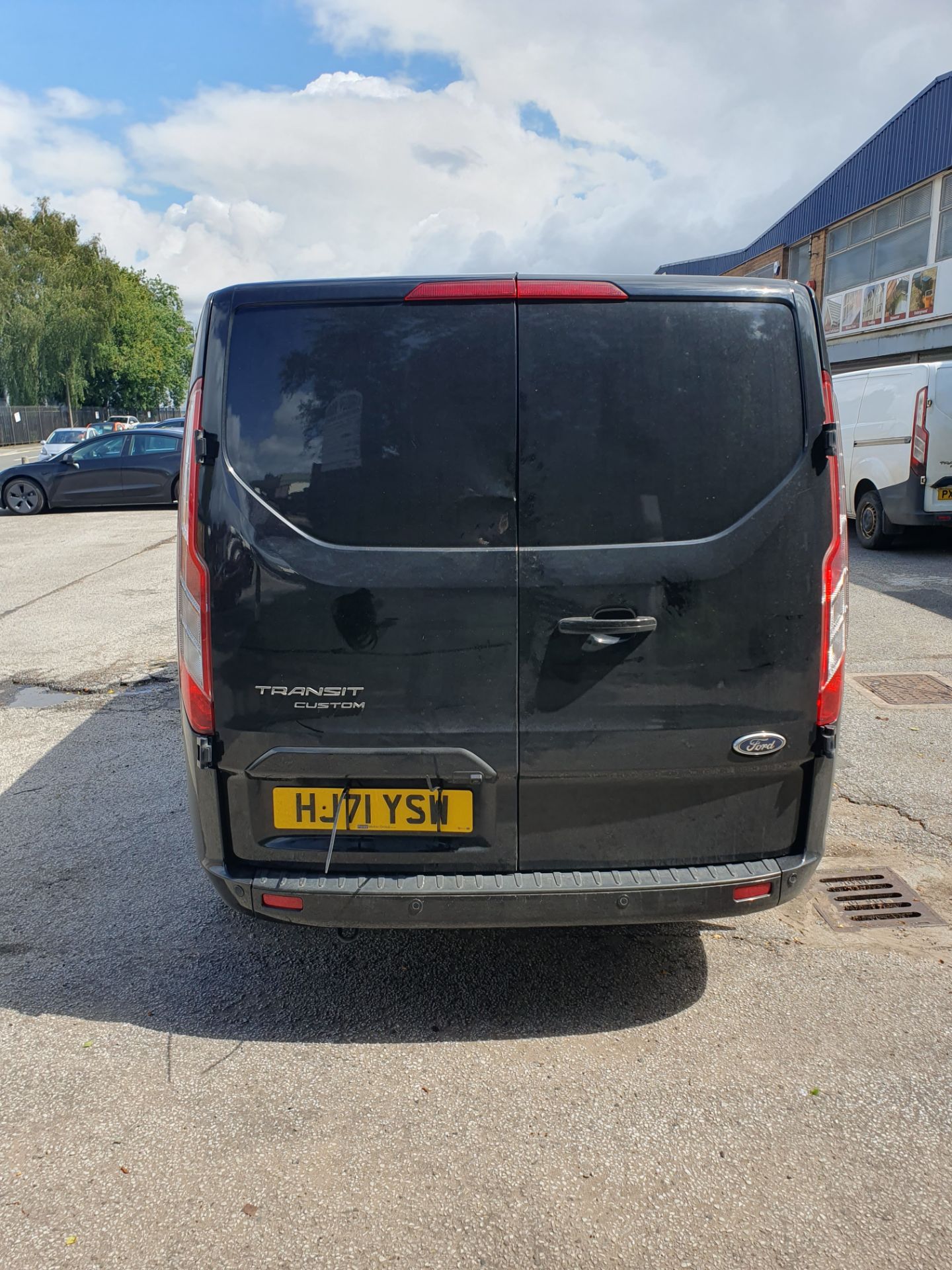 Ford Transit Custom Panel Van | HJ21 YSW | Mileage: 32,723 - Image 6 of 20