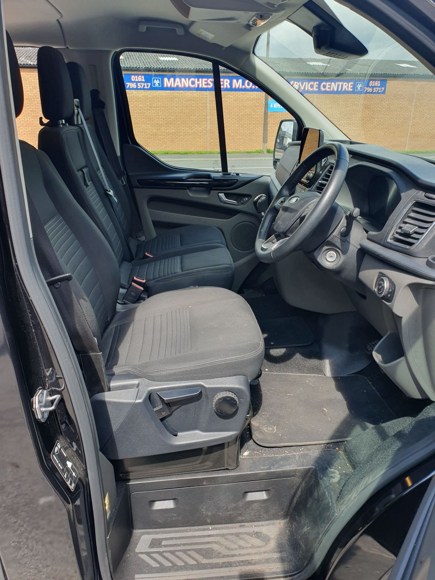 Ford Transit Custom Panel Van | HJ21 YSW | Mileage: 32,723 - Image 13 of 20