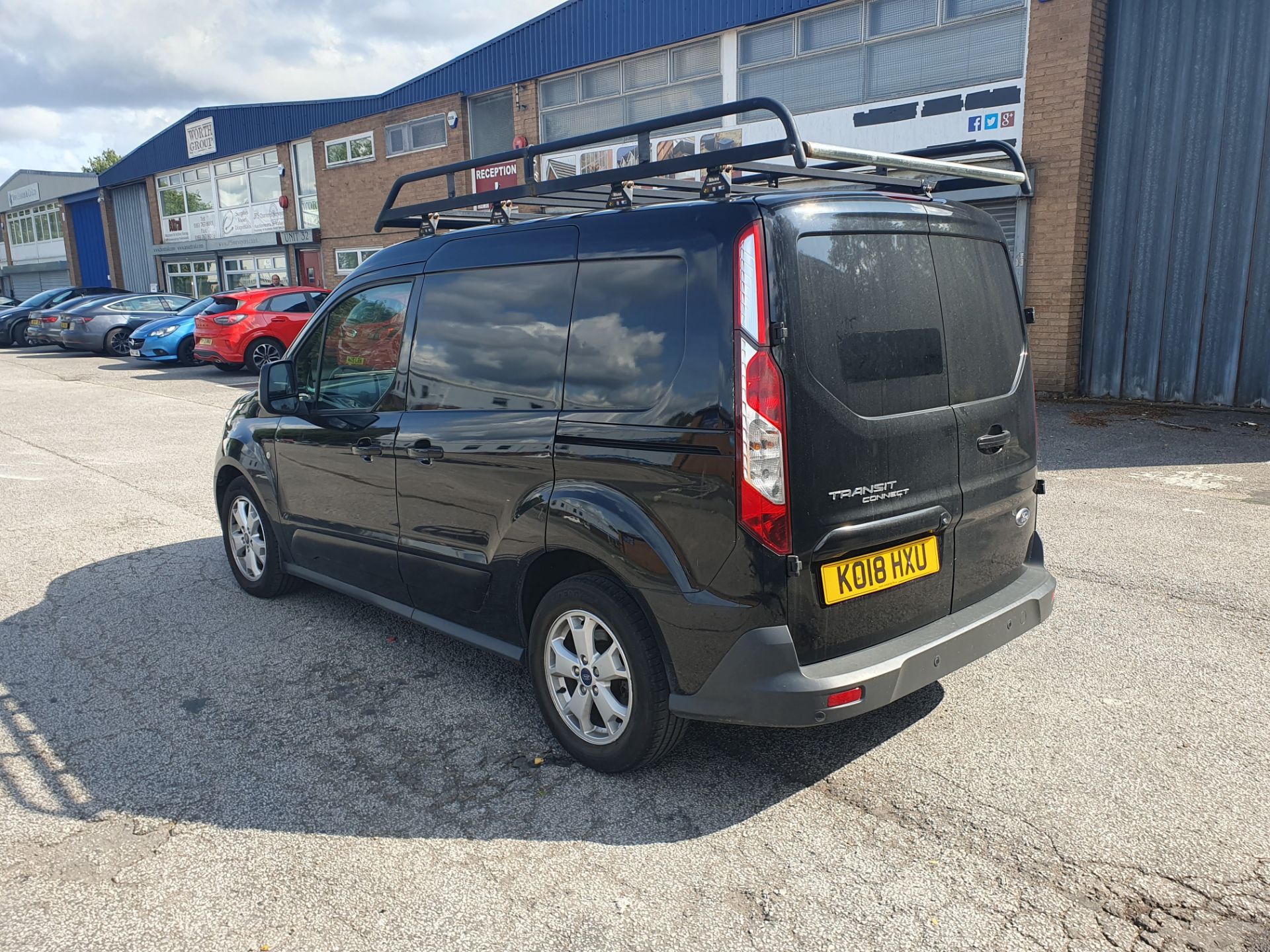 Ford Transit Connect 200 Limited | KO18 HXU | Mileage: 80,876 - Image 5 of 17