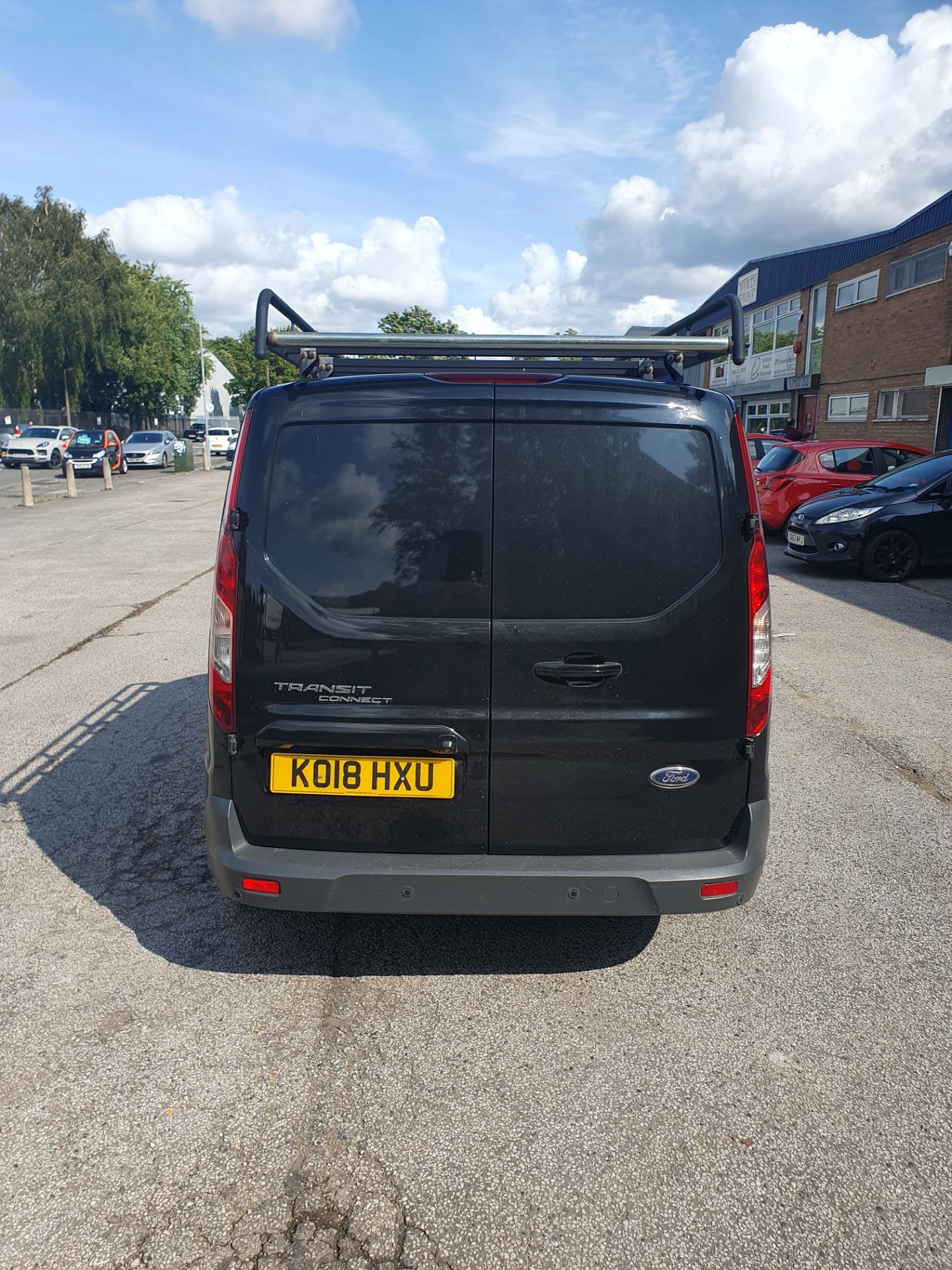 Ford Transit Connect 200 Limited | KO18 HXU | Mileage: 80,876 - Image 6 of 17