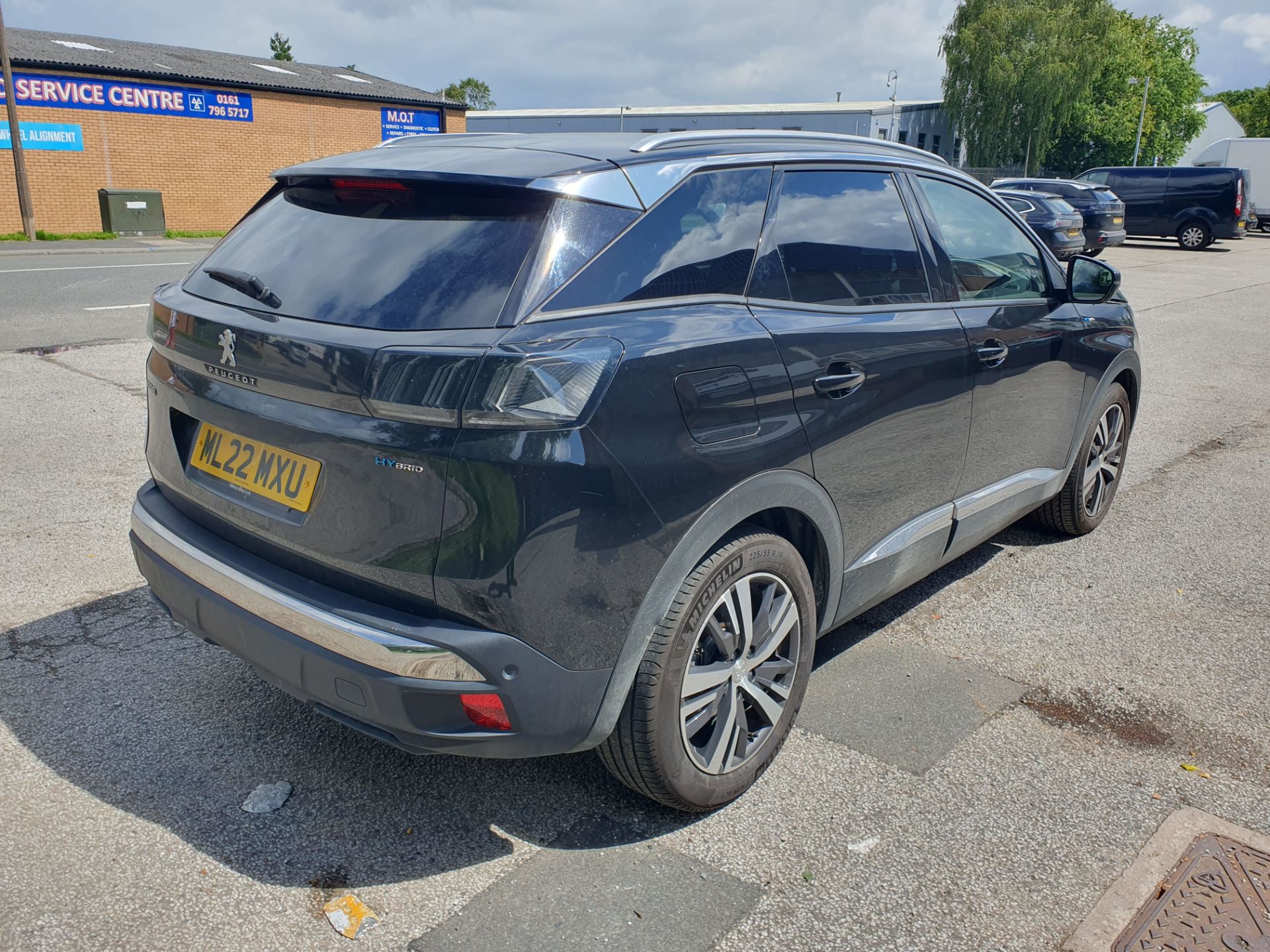 Peugeot 3008 Allure Estate Hybrid Electric | ML22 MXU | Mileage: 19,172 | ZERO VAT - Image 7 of 27