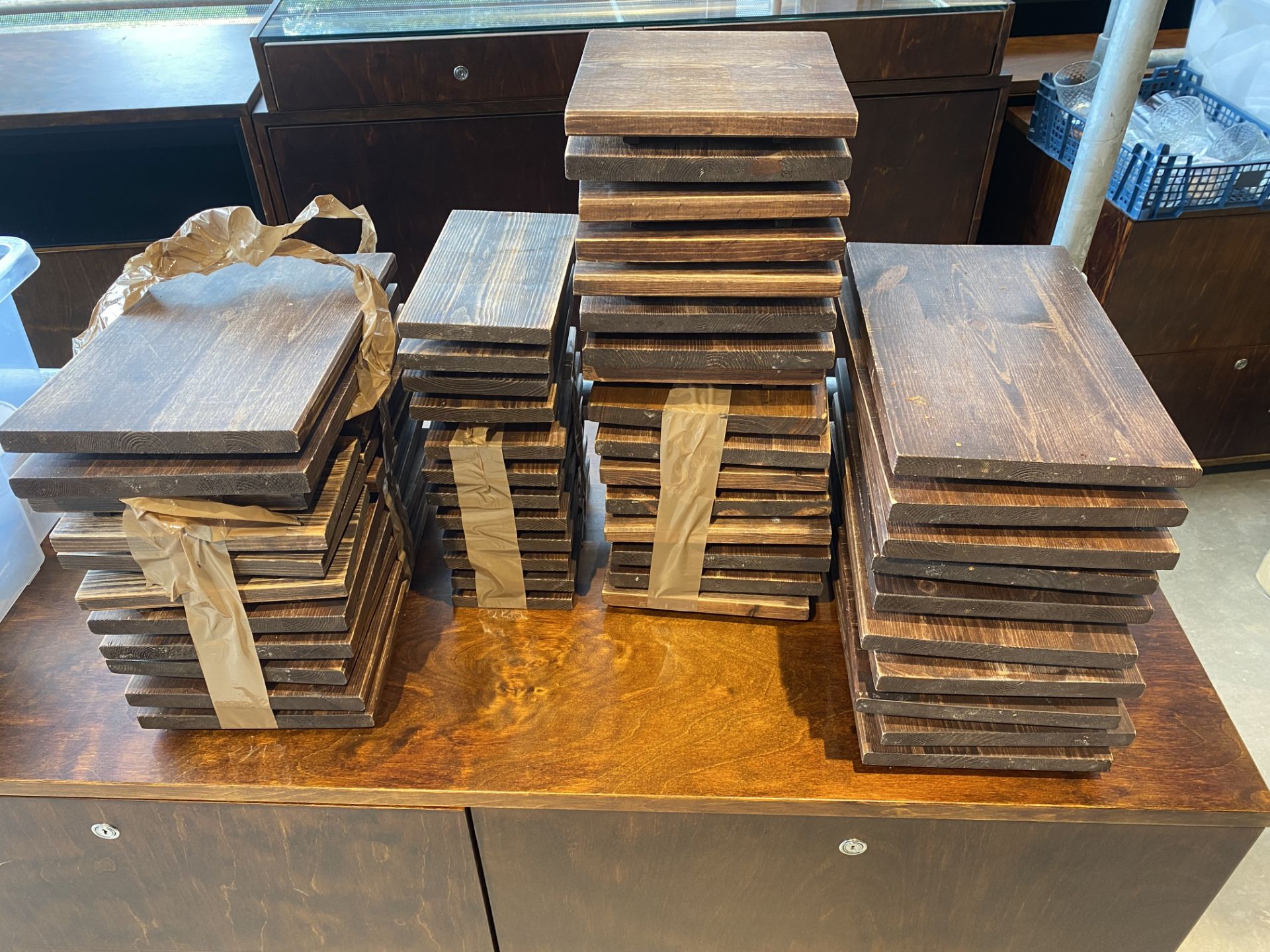 Quantity Of Various Sized Wooden Serving Boards