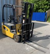 Caterpillar CAT EP18NT Electric Forklift Truck W/ Charger