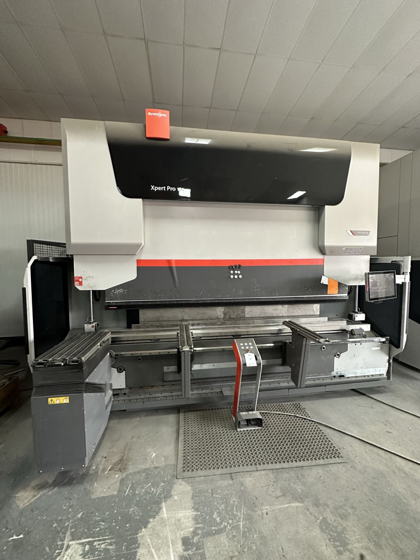 Bystronic Xpert Pro Extended CNC Hydraulic Pressbrake | Model 150/3100 | YOM 2021