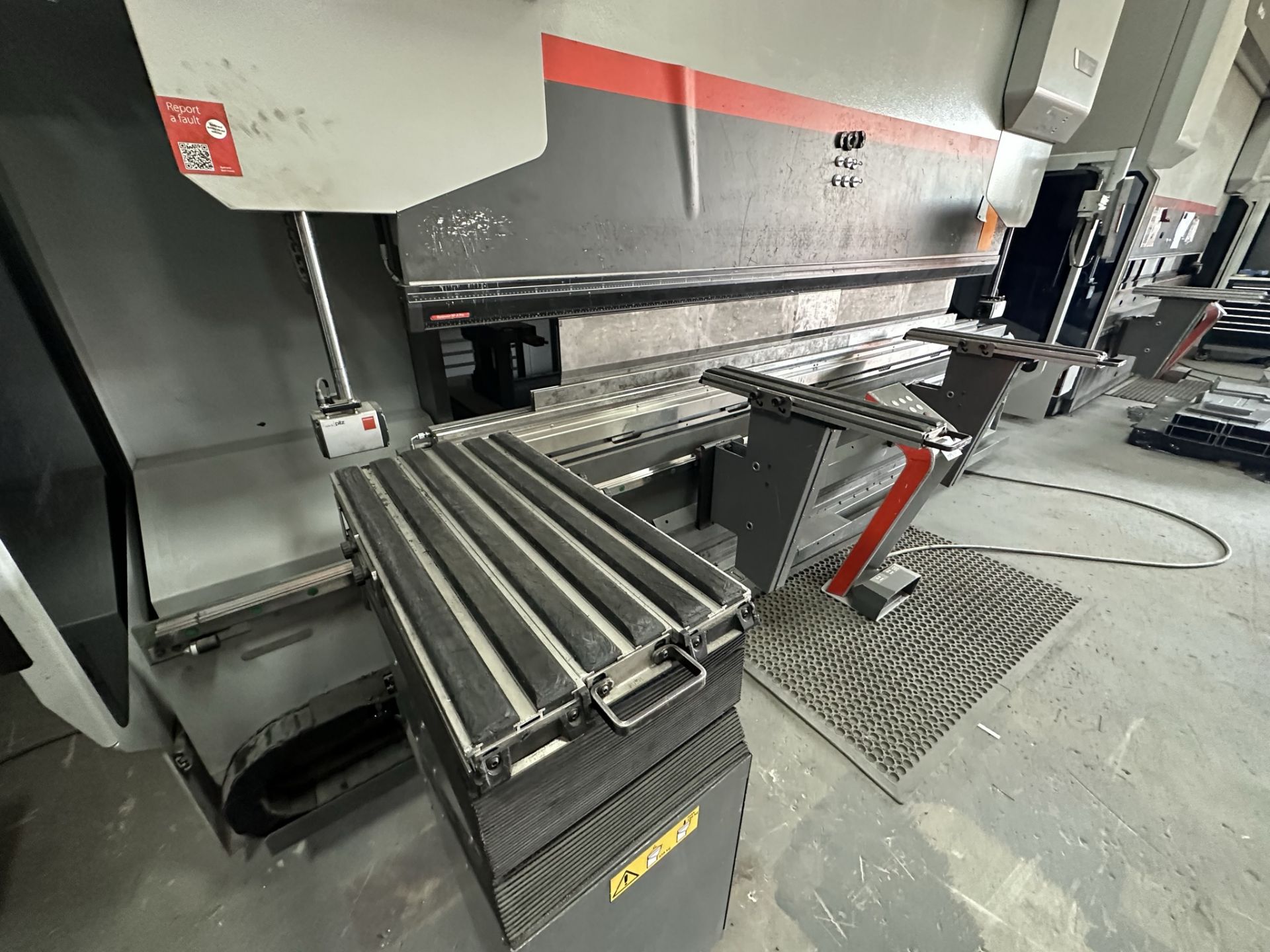 Bystronic Xpert Pro Extended CNC Hydraulic Pressbrake | Model 150/3100 | YOM 2021 - Image 2 of 9